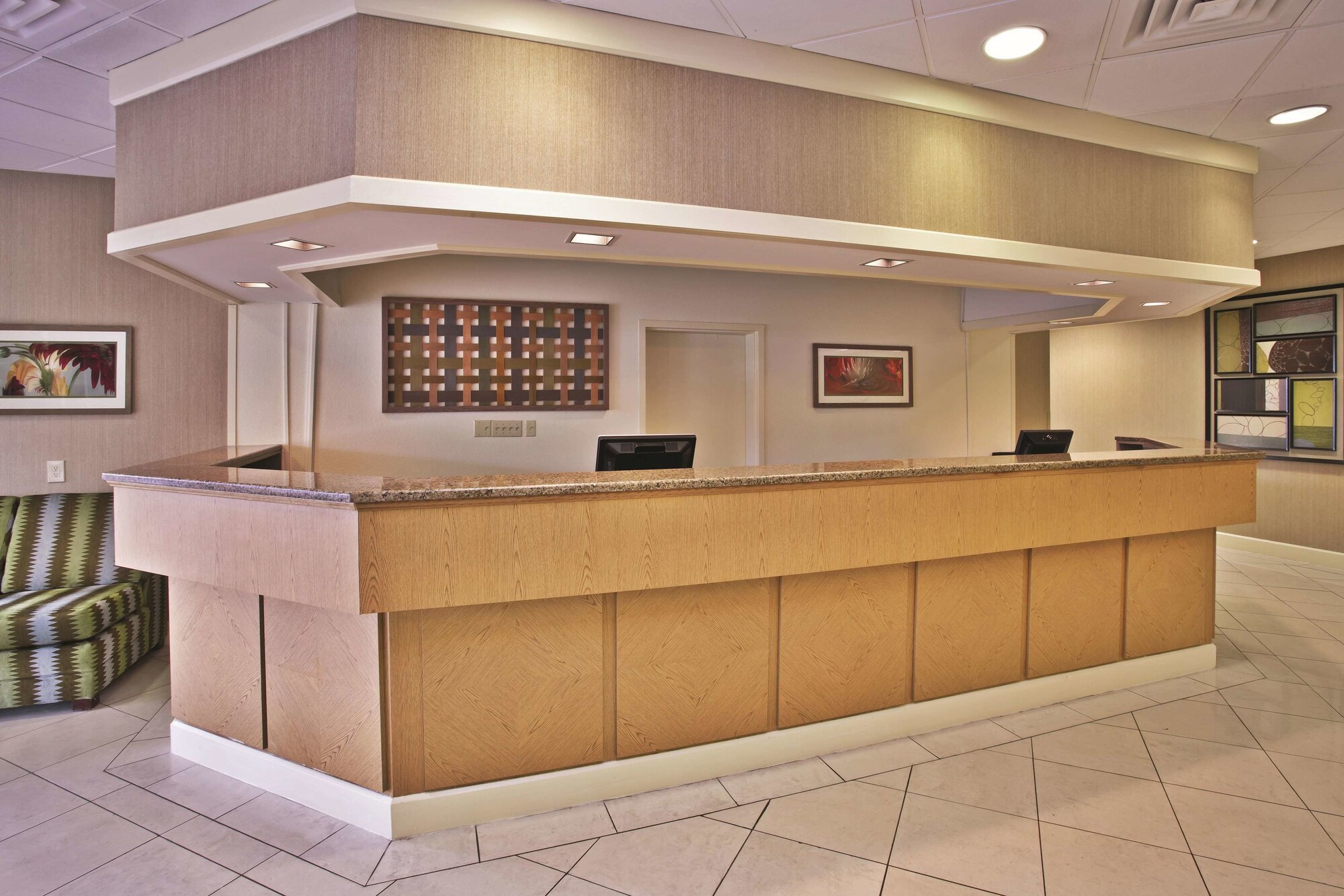 La Quinta Inn & Suites by Wyndham Kingsport TriCities Airpt