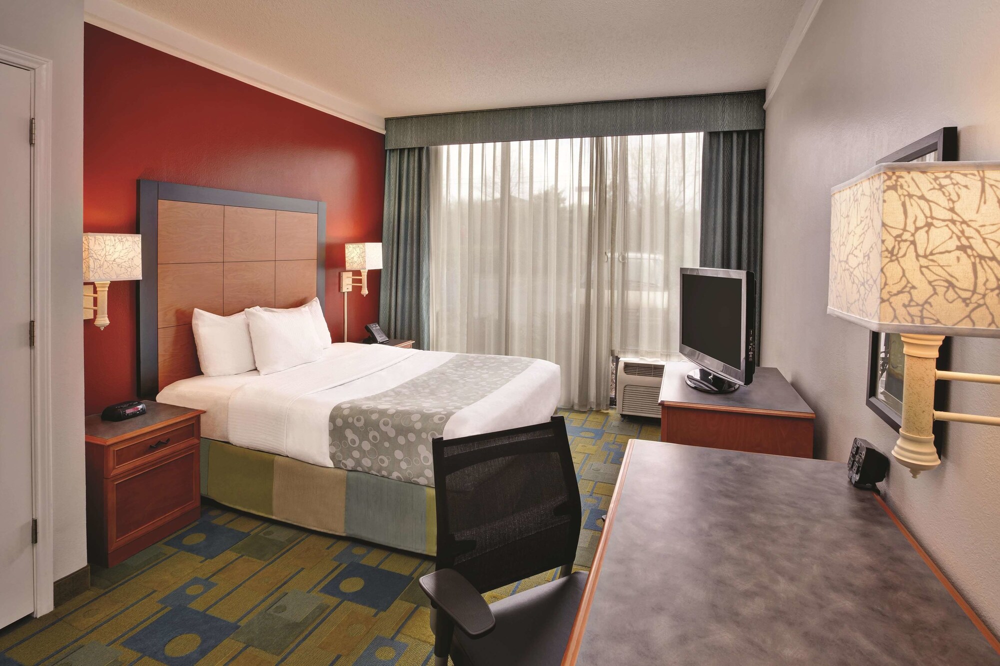 La Quinta Inn & Suites by Wyndham Kingsport TriCities Airpt