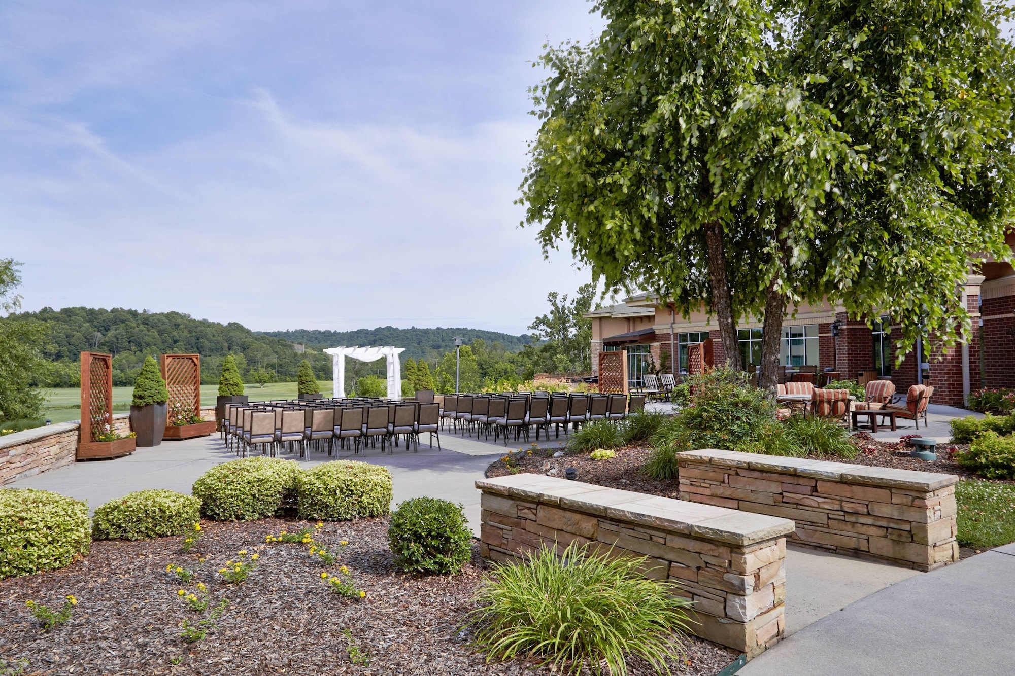 MeadowView Conference Resort & Convention Center