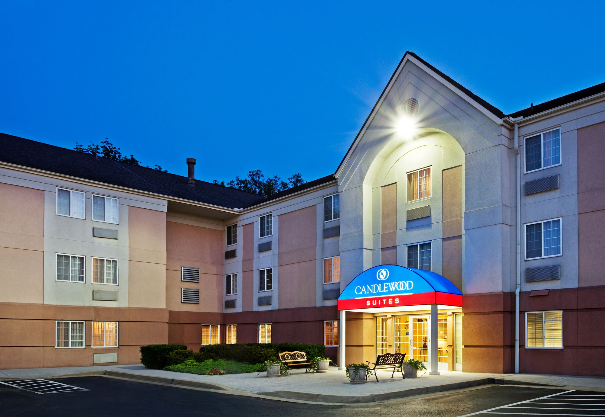 Sonesta Simply Suites Knoxville