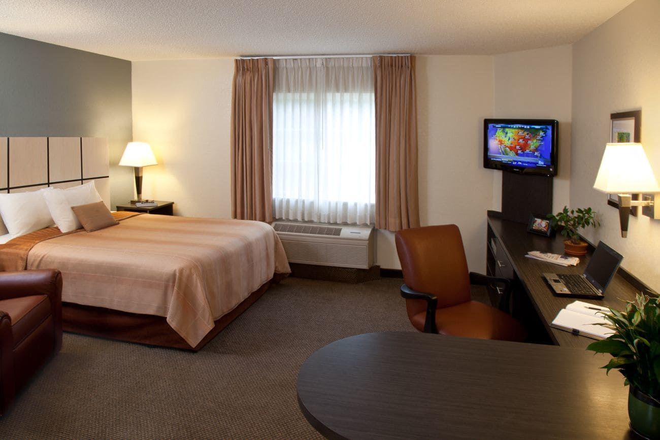 Sonesta Simply Suites Knoxville