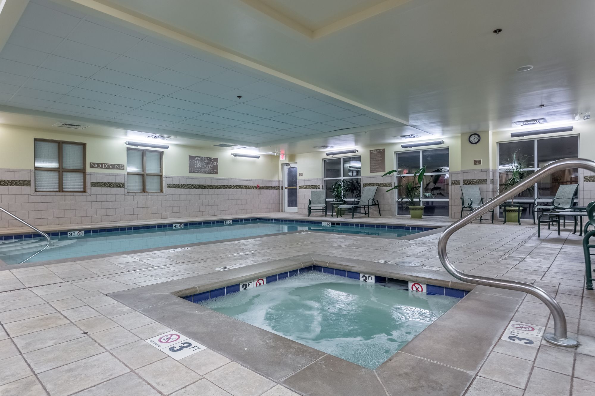 Country Inn & Suites by Radisson, Knoxville at Cedar Bluff, TN