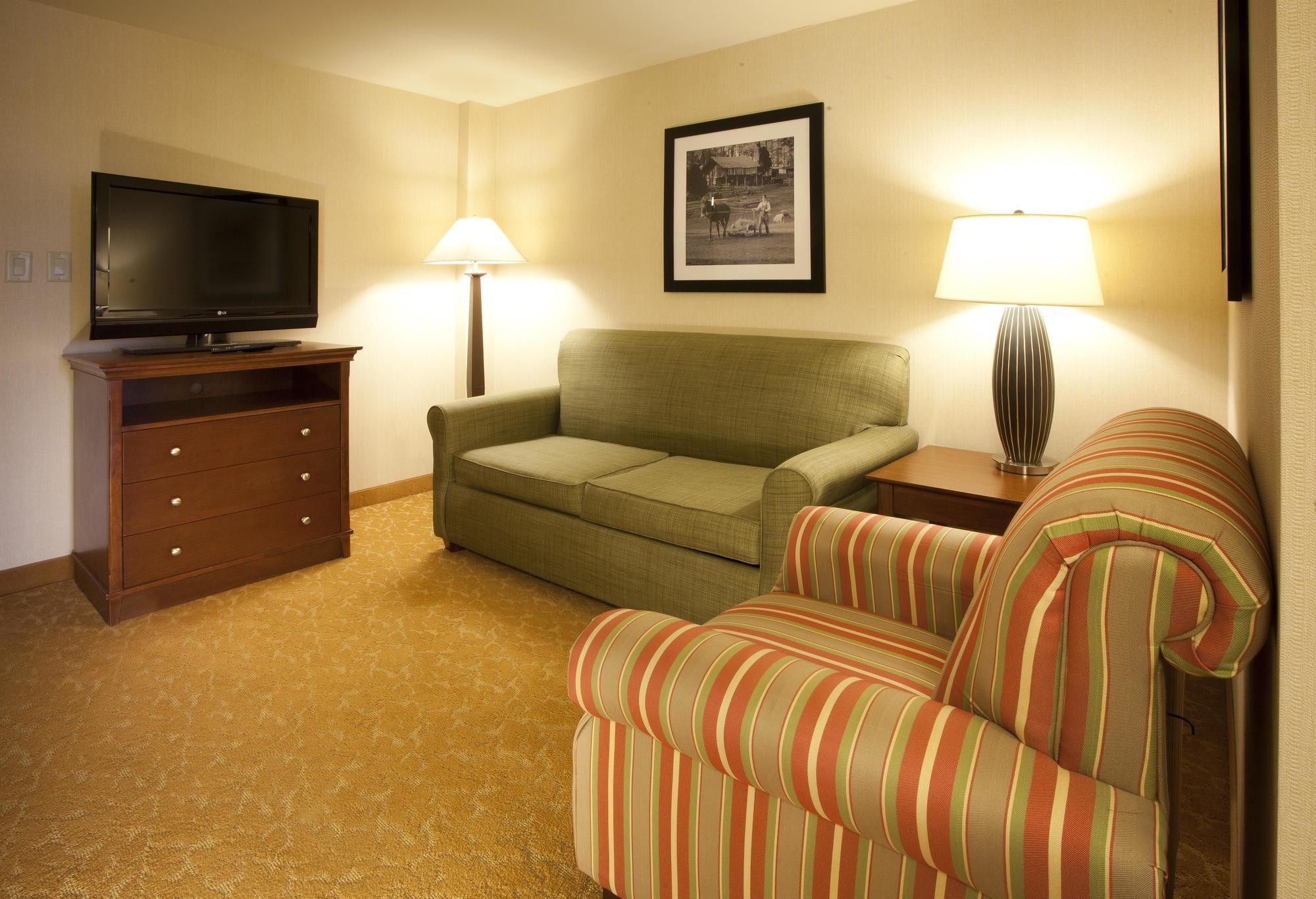 Country Inn & Suites by Radisson, Knoxville at Cedar Bluff, TN