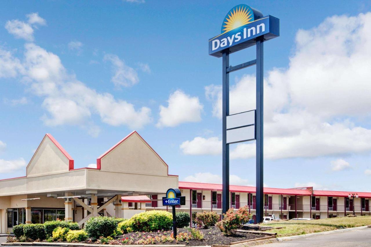Days Inn by Windham Knoxville West