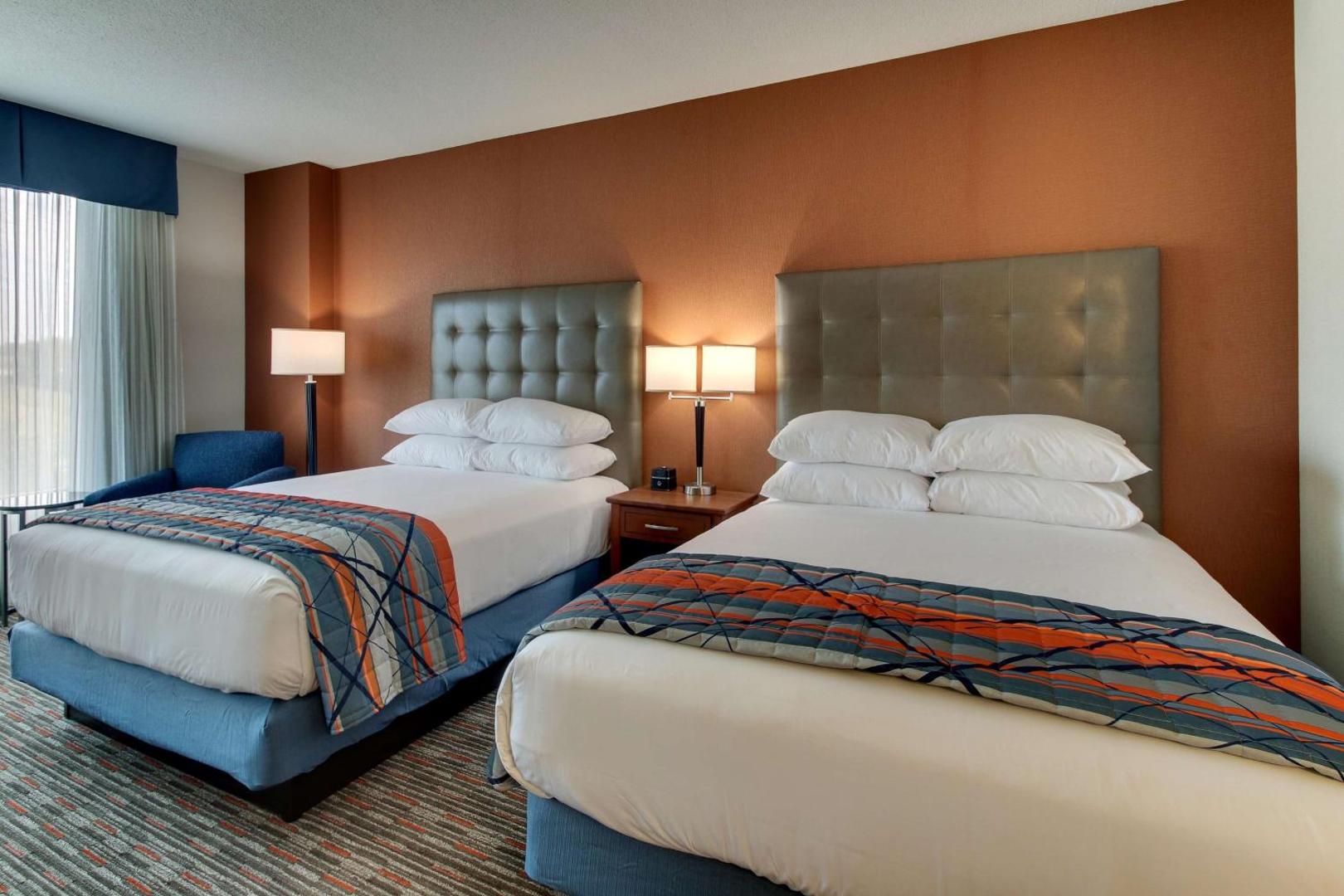 Drury Inn & Suites Knoxville West
