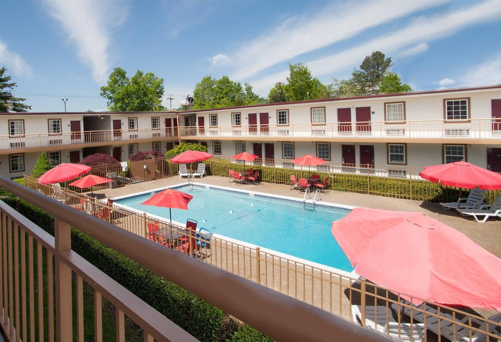 Red Roof Inn Knoxville North - Merchants Drive