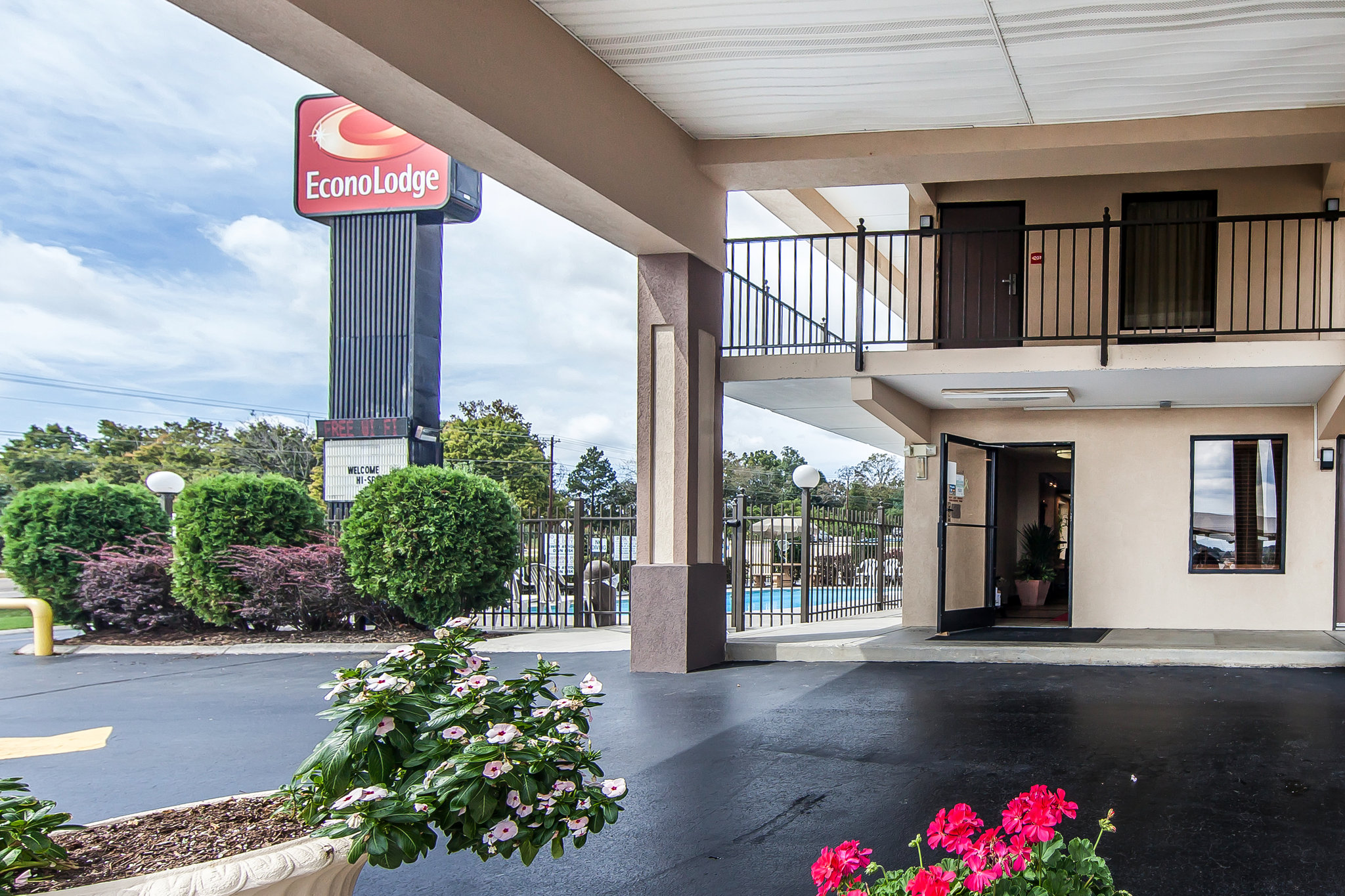 Econo Lodge Lenoir City