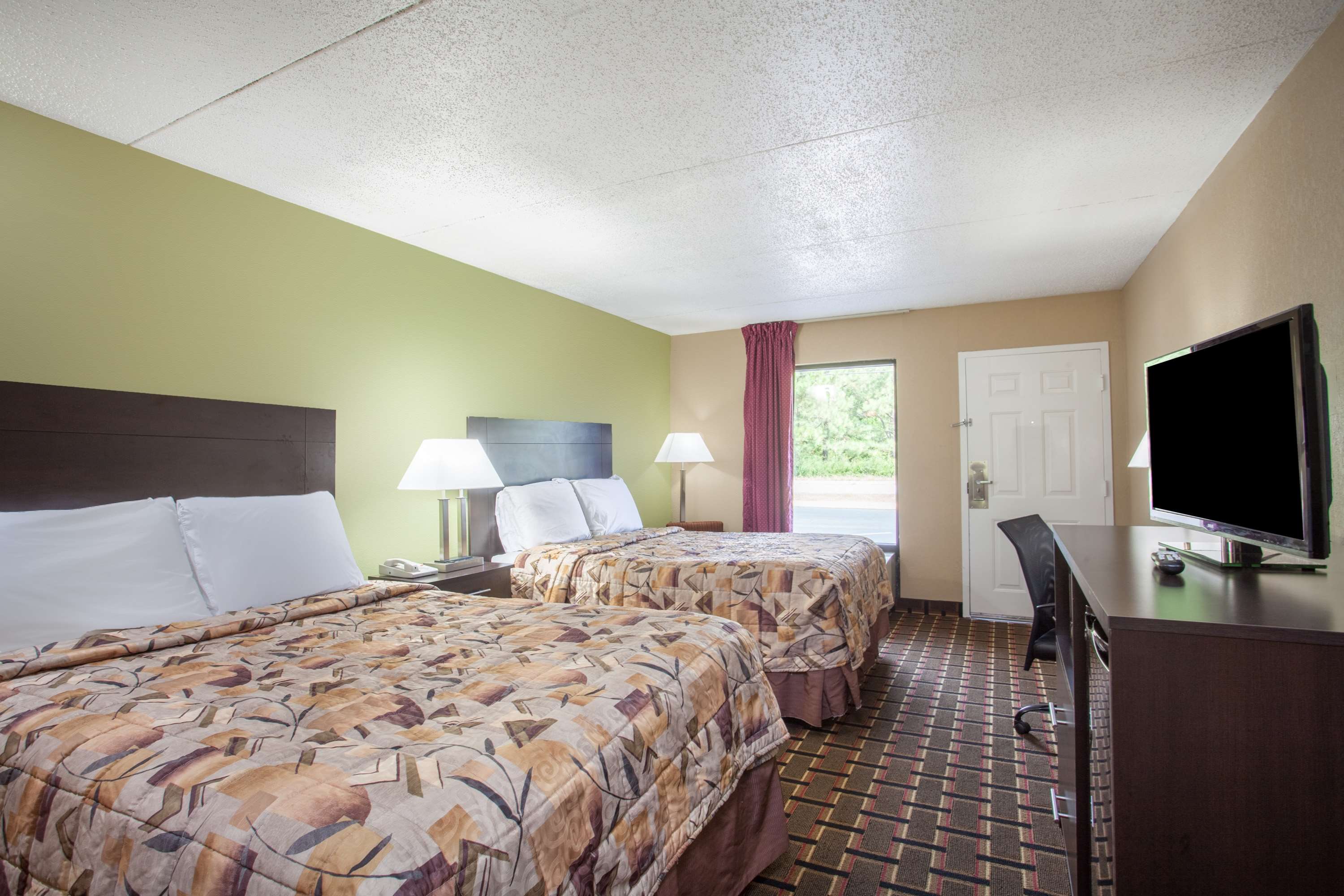 SureStay Hotel by Best Western Lenoir City