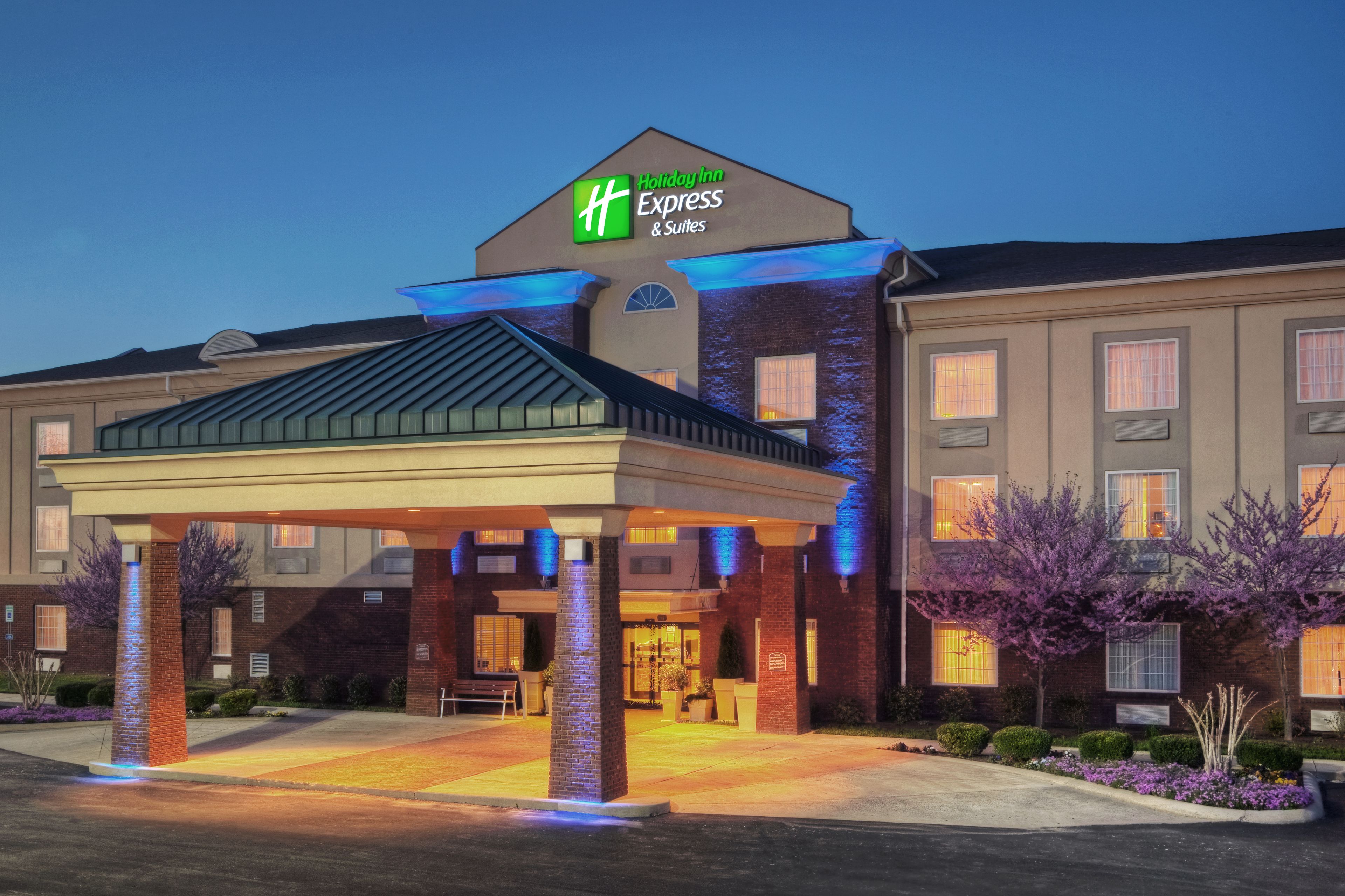 Holiday Inn Express Hotel & Suites Manchester - Conference Center (Tullahoma)