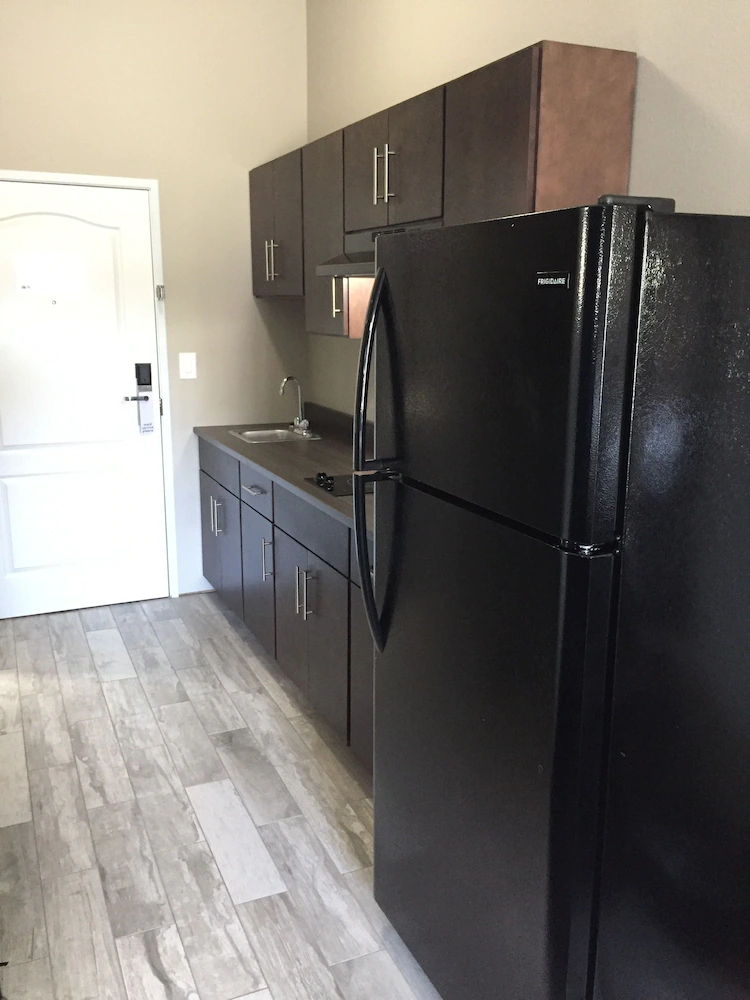 At Home Inn And Suites