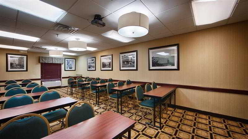 Best Western Plus Galleria Inn & Suites