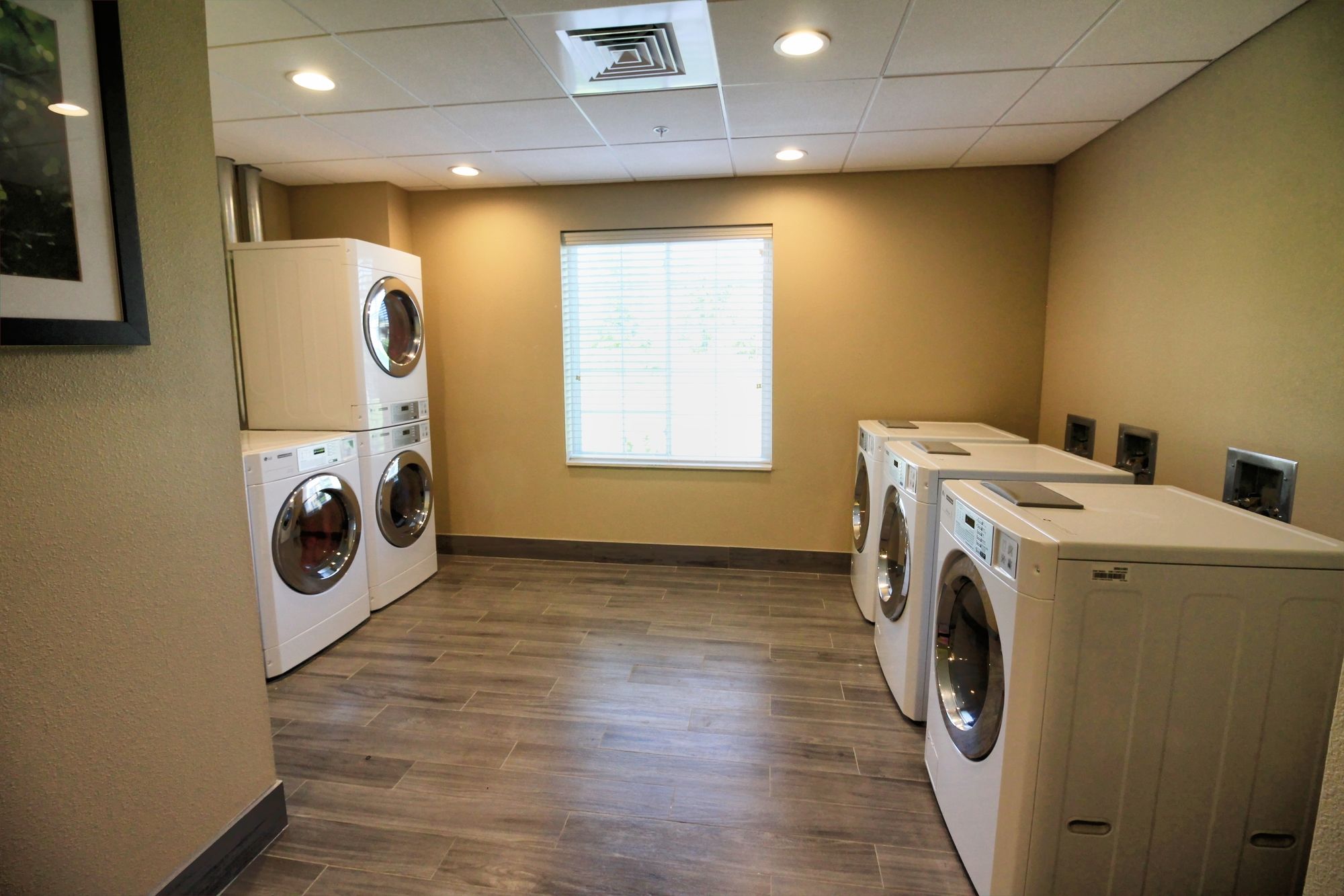 Candlewood Suites Memphis East