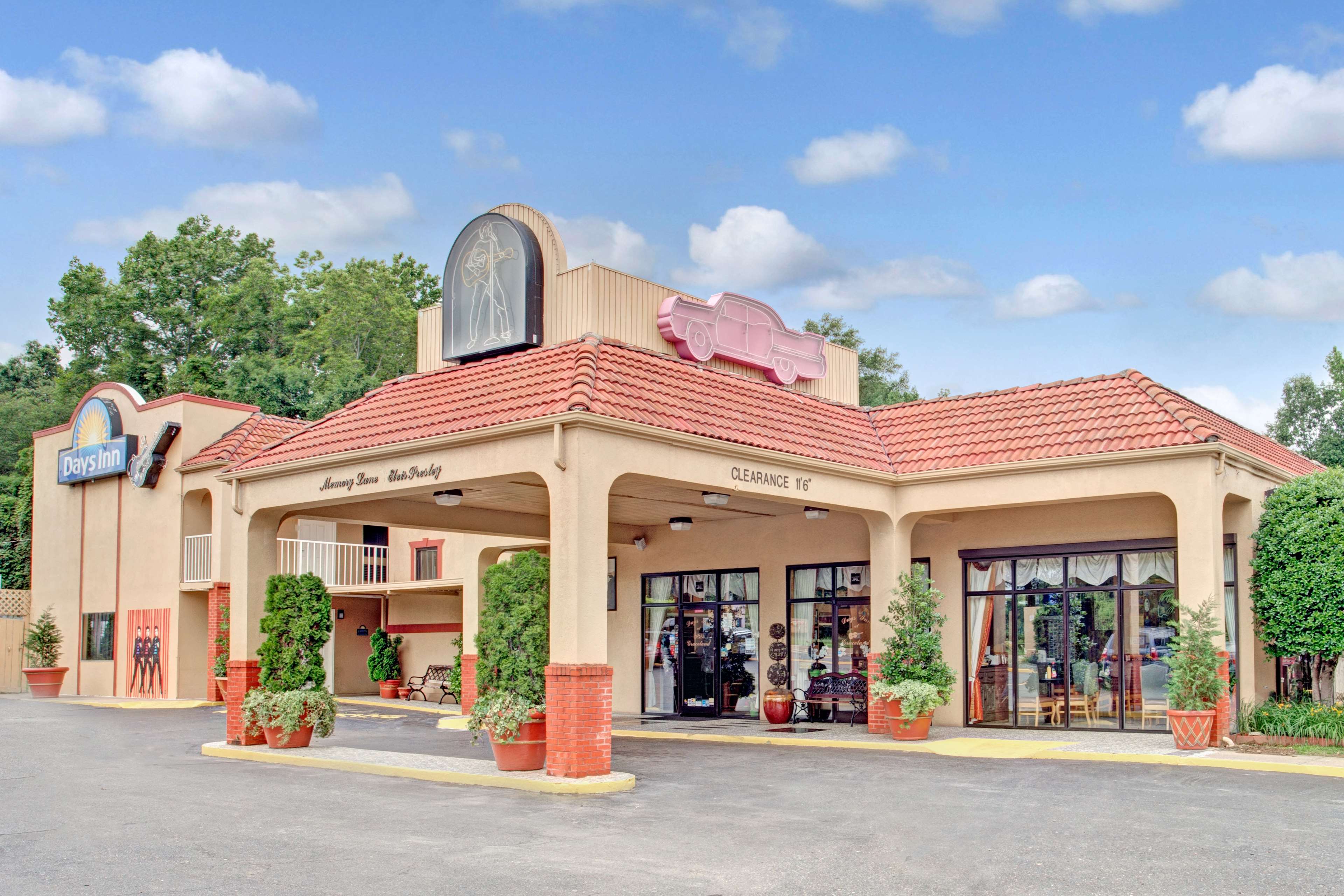 Days Inn by Wyndham Memphis at Graceland