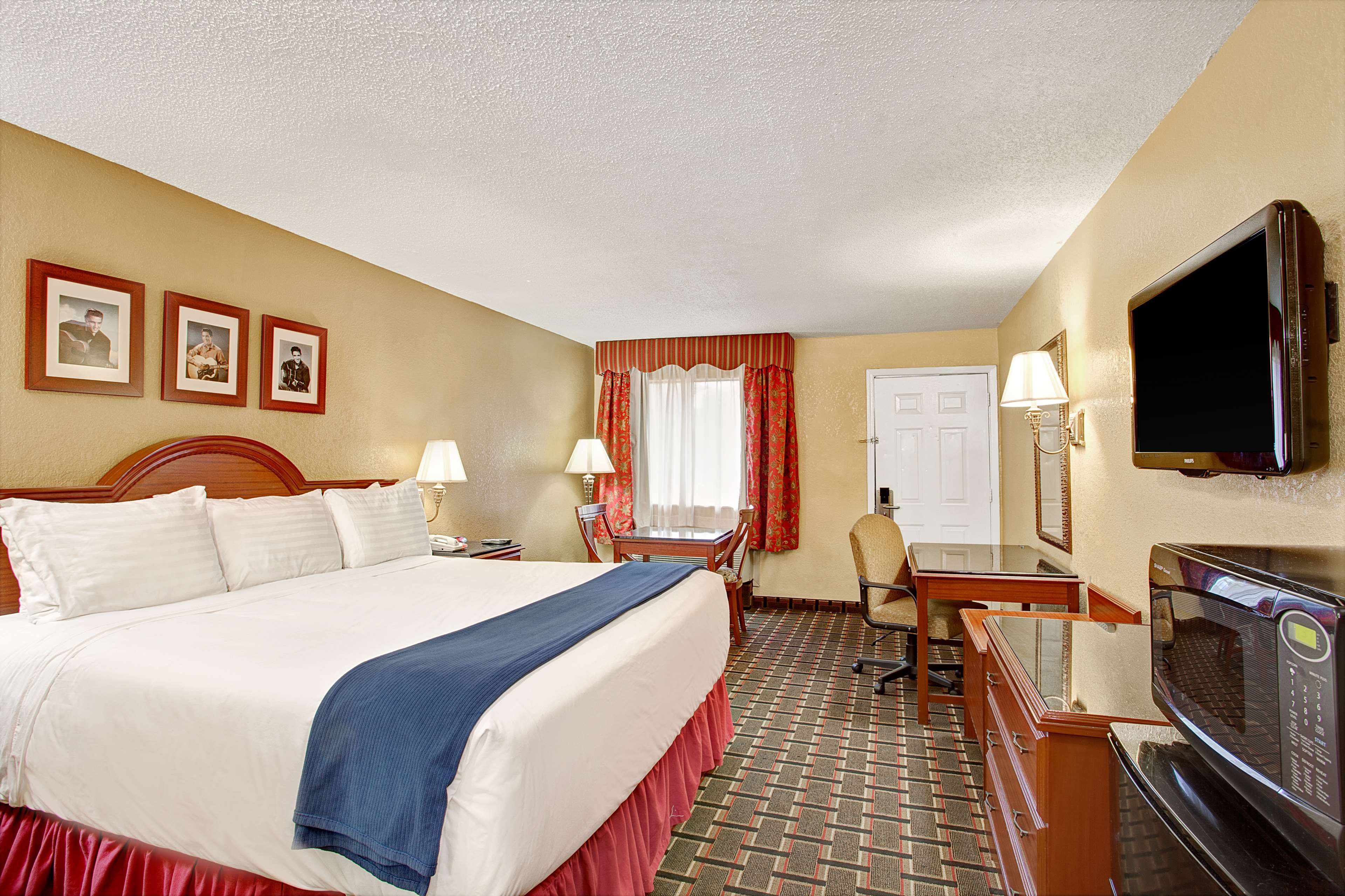 Days Inn by Wyndham Memphis at Graceland