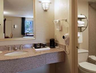 Days Inn by Wyndham Memphis at Graceland