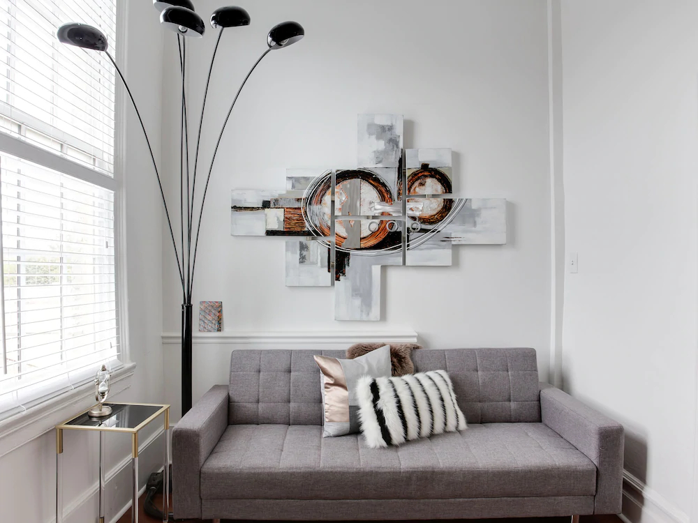 Downtown Memphis Shellcrest Apartments