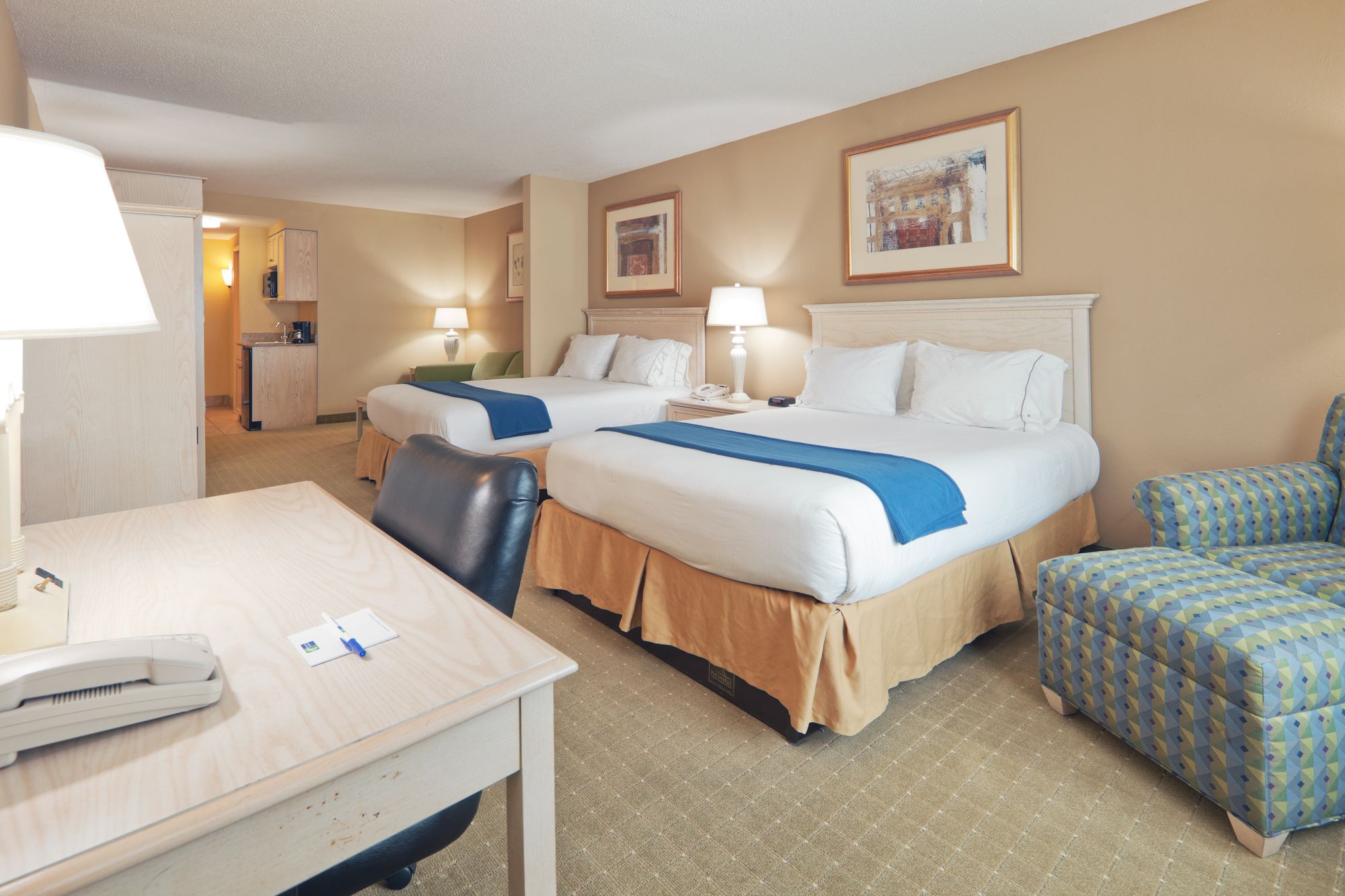 Holiday Inn Express & Suites Memphis Southwind