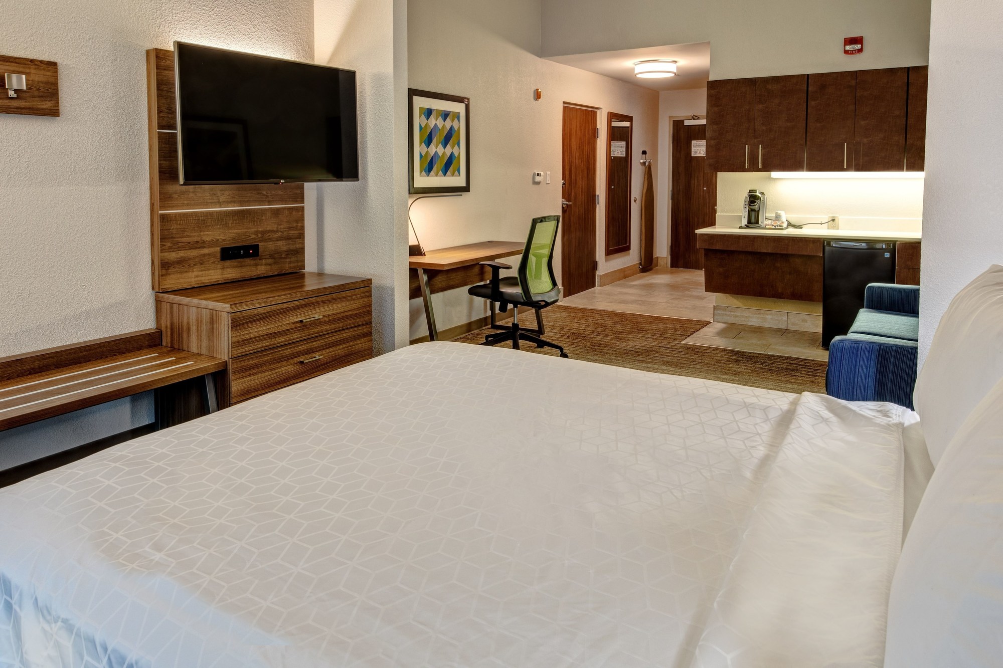 Holiday Inn Express & Suites Memphis Southwind