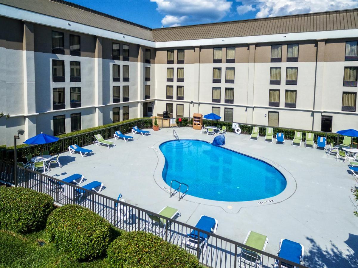 Holiday Inn Express Memphis Medical Center Midtown