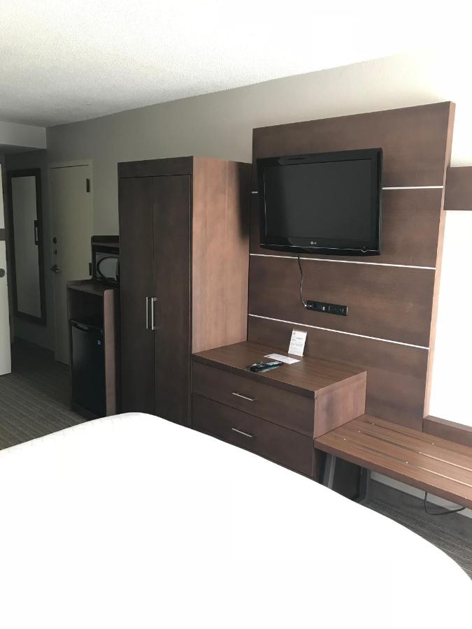 Holiday Inn Express Memphis Medical Center Midtown