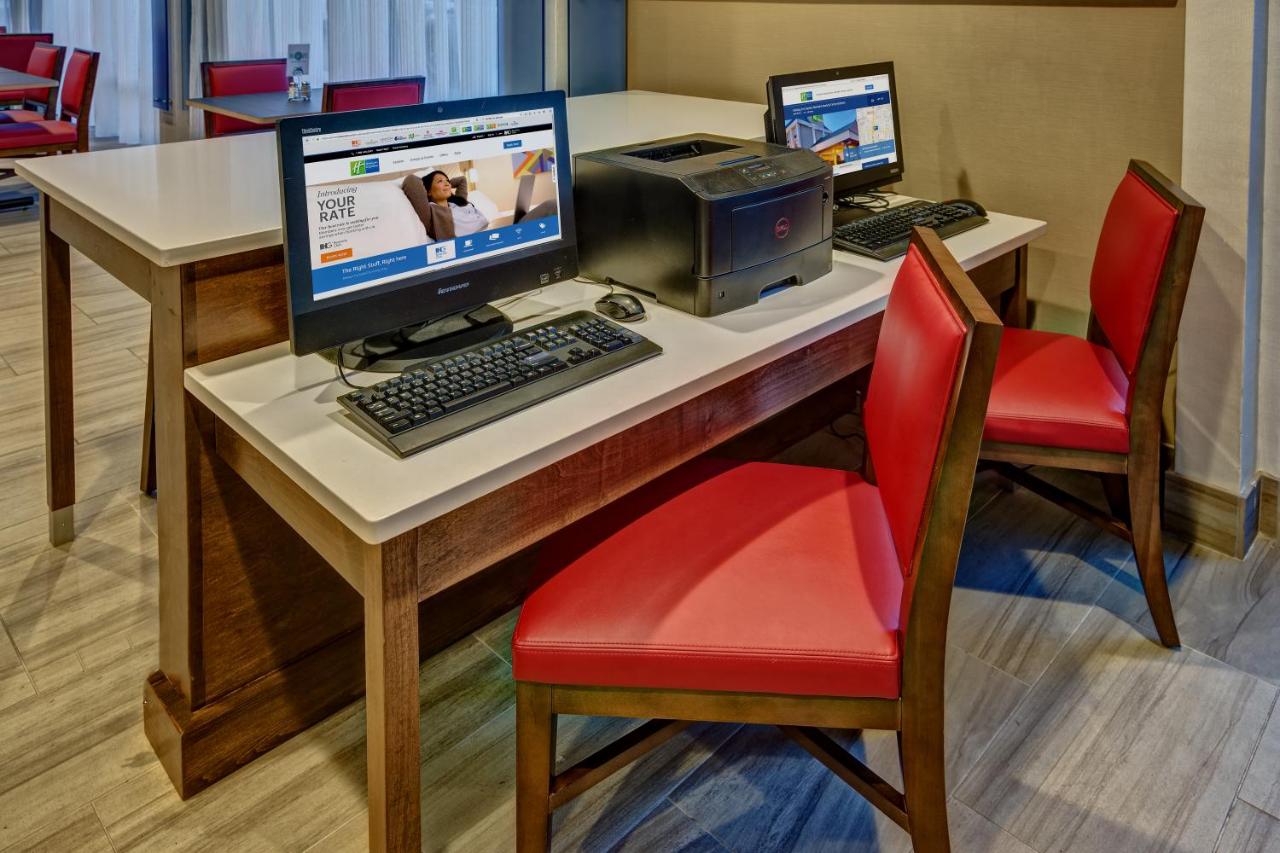 Holiday Inn Express Memphis Medical Center Midtown