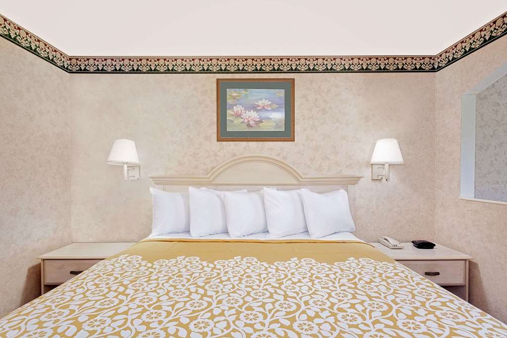 Your Place Inn