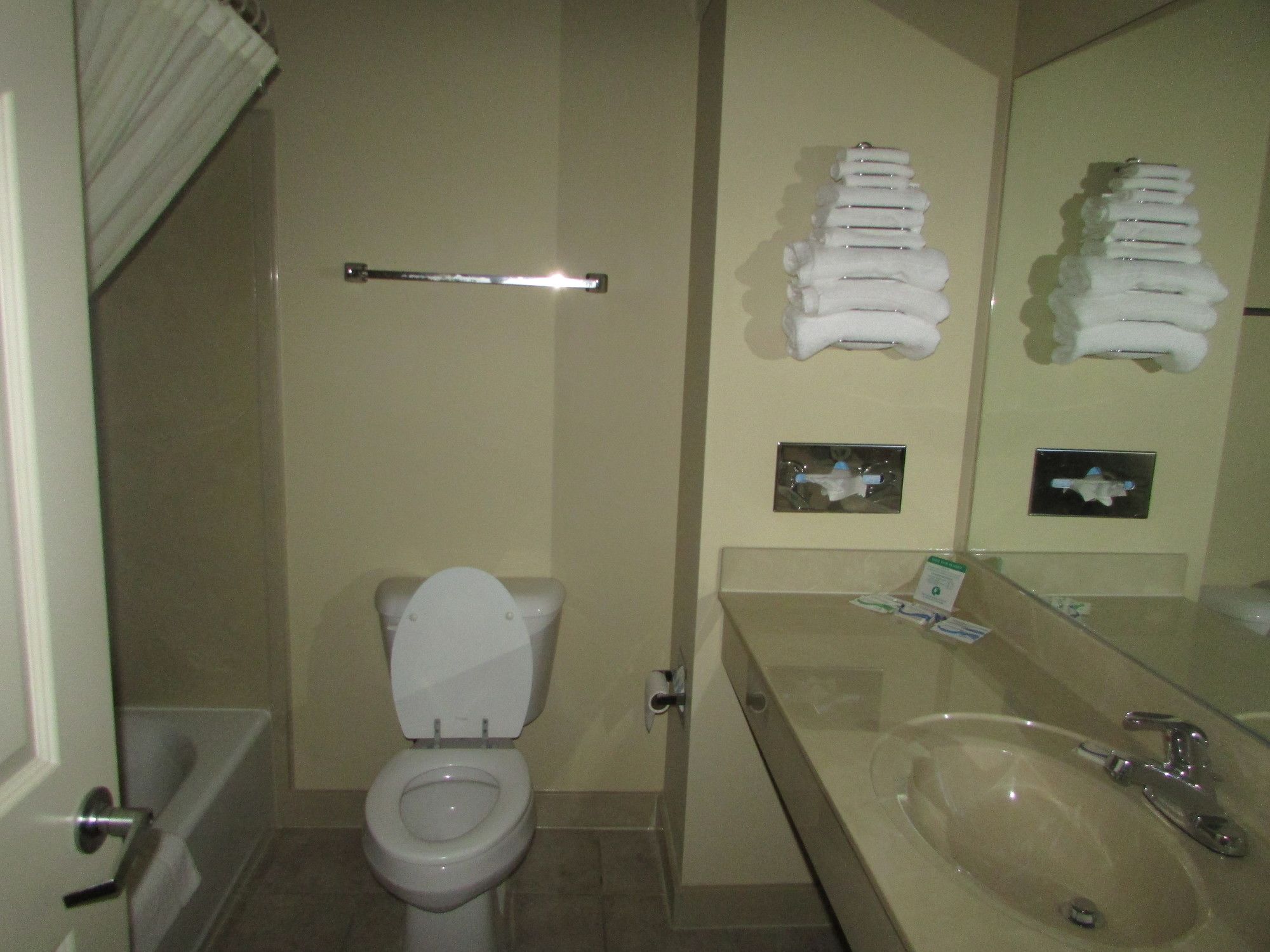 Plantation Oaks Suites & Inn