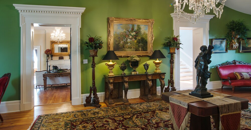 Belle Air Inn