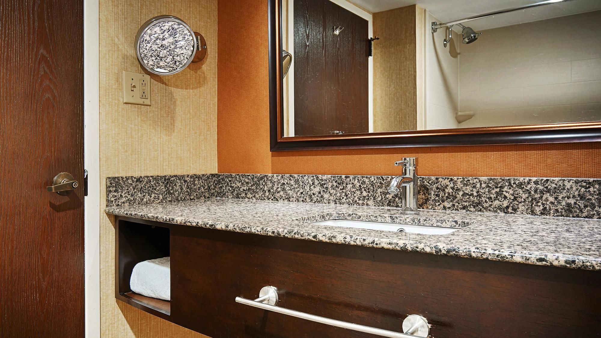 Best Western Suites Near Opryland