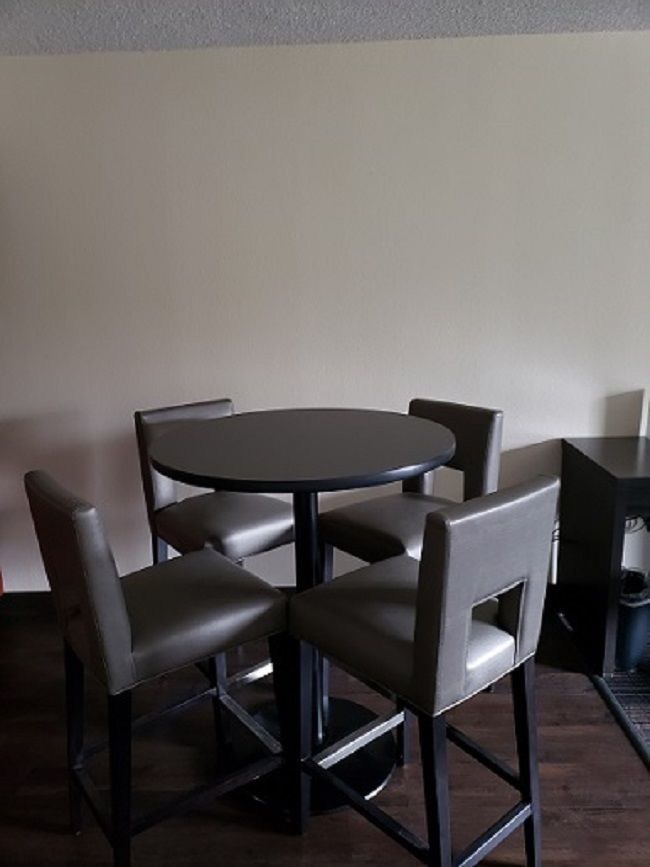 Club-Hotel Nashville Inn & Suites