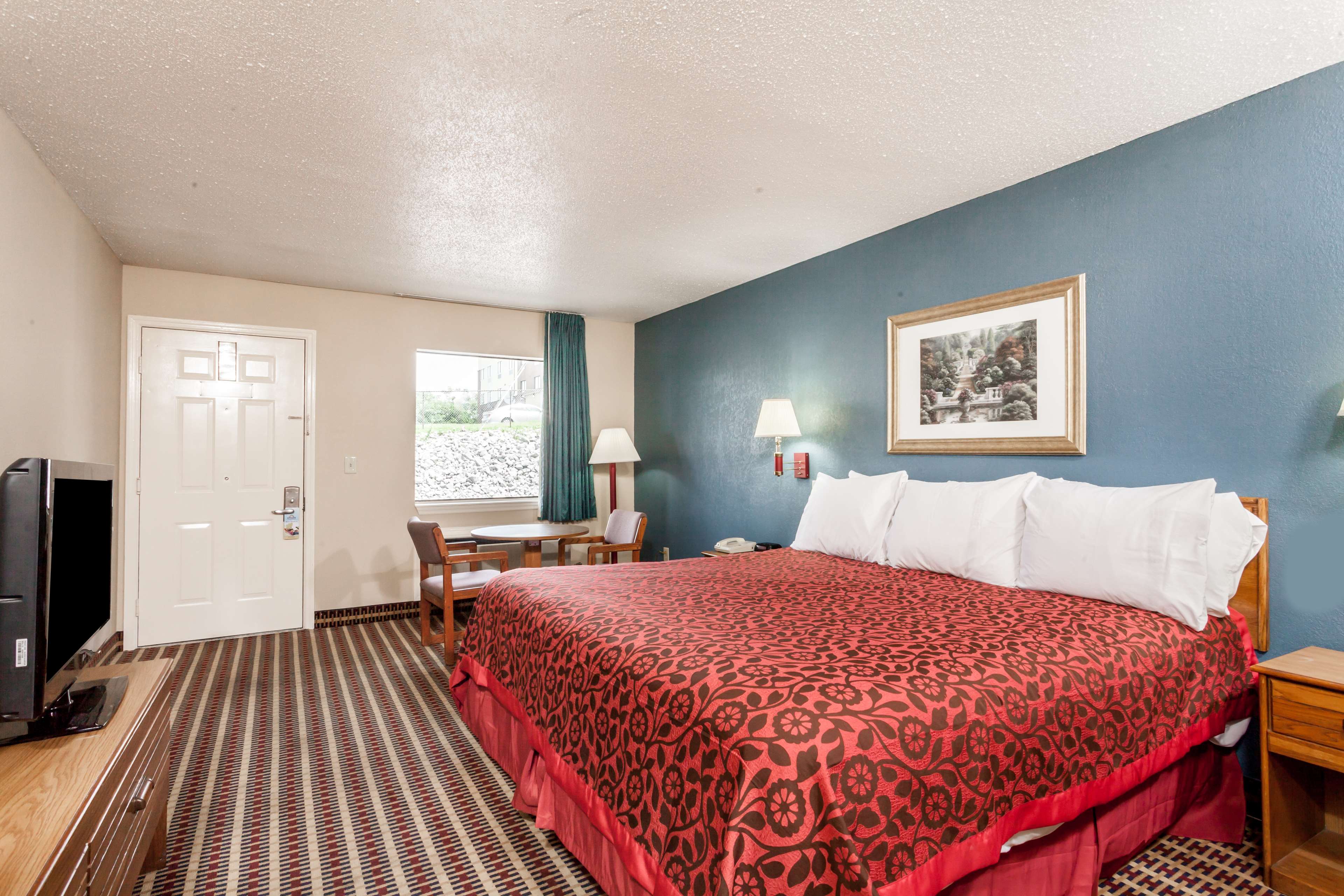 Days Inn By Wyndham Nashville North/Opryland Area