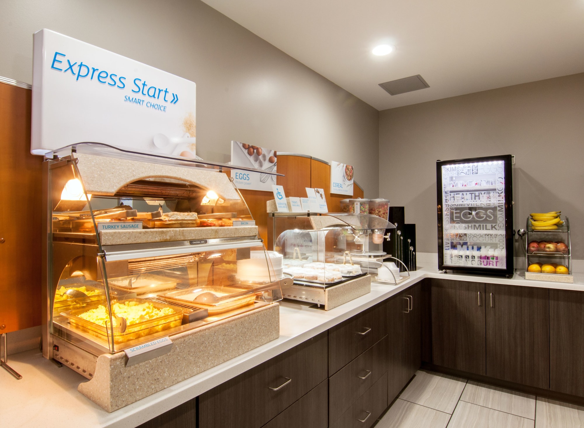 Holiday Inn Express & Suites Nashville I-40 & I- 24