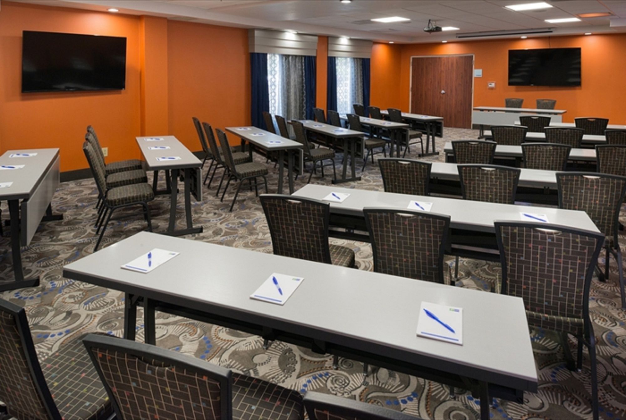 Holiday Inn Express & Suites Nashville Southeast - Antioch