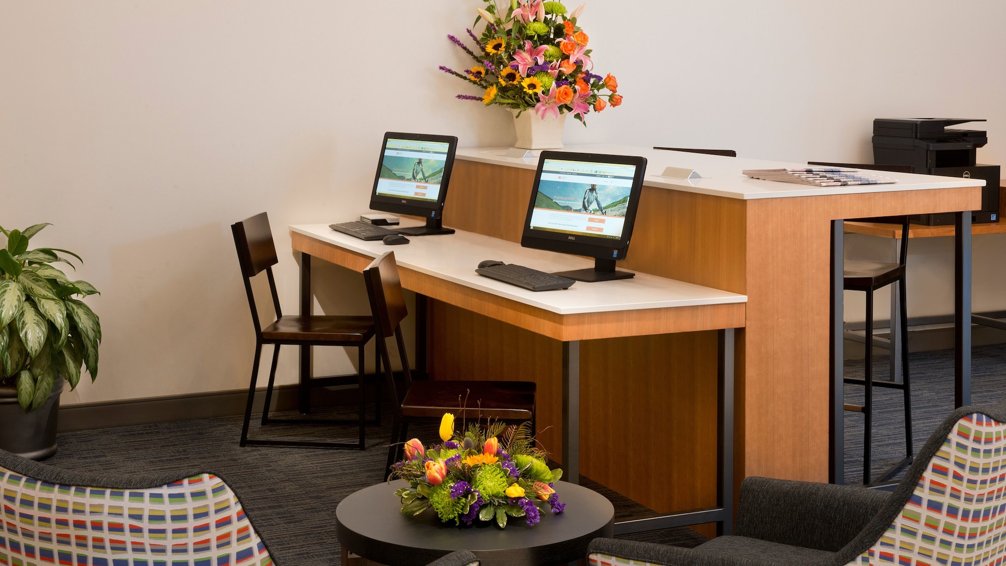 Holiday Inn Express Nashville Airport