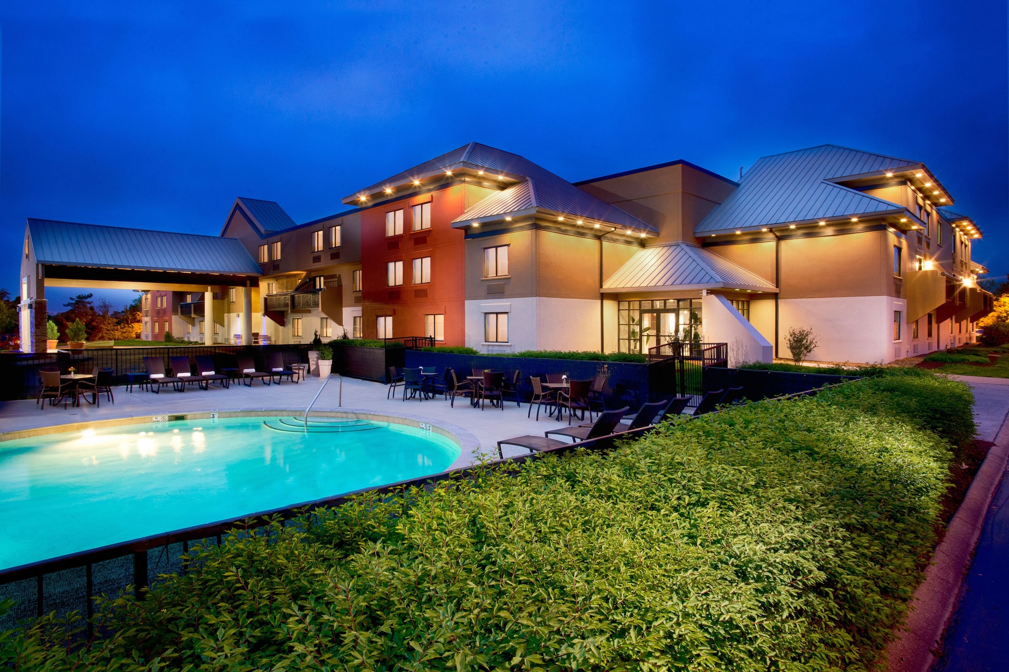Holiday Inn Express Nashville Airport