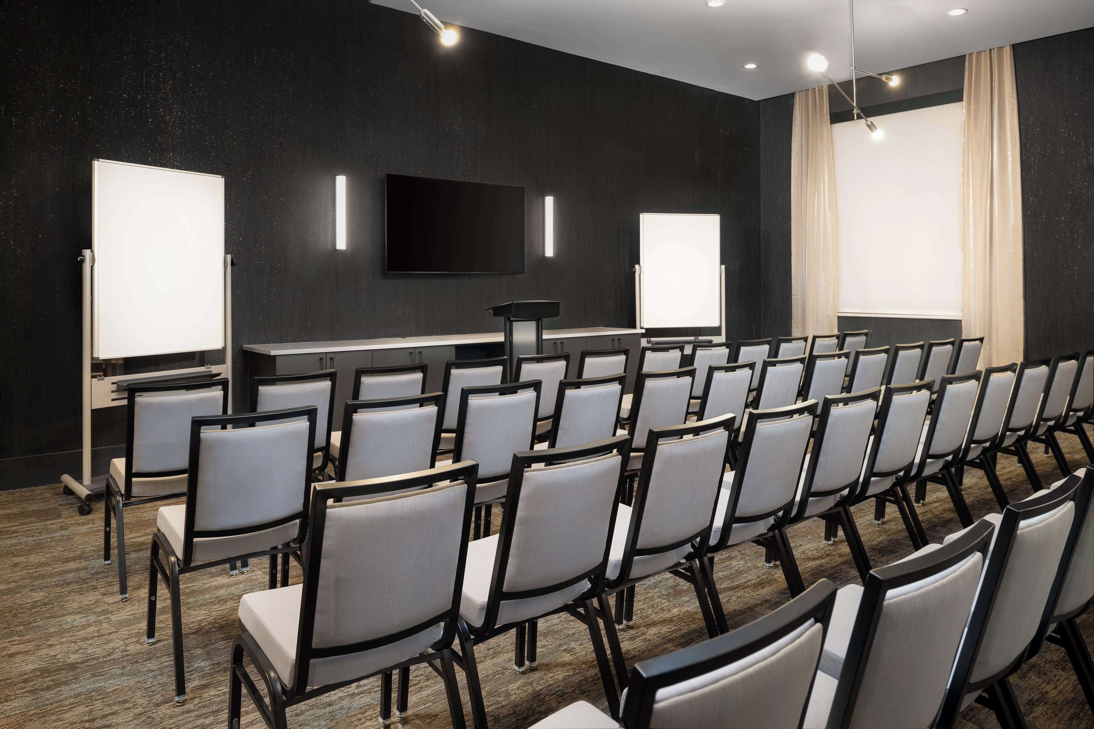 Hyatt Place Nashville / Green Hills