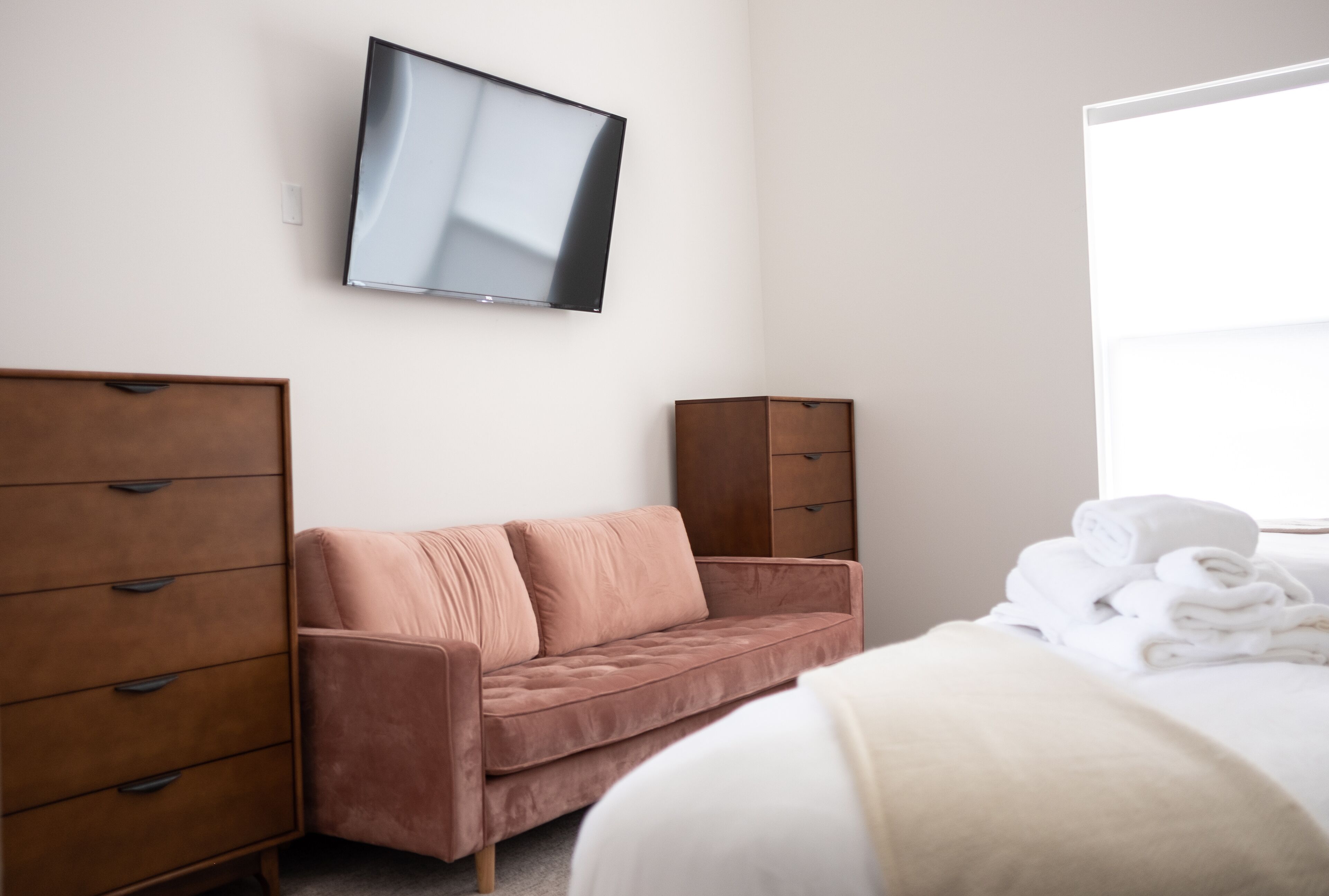 Infinity Music Row Apartments