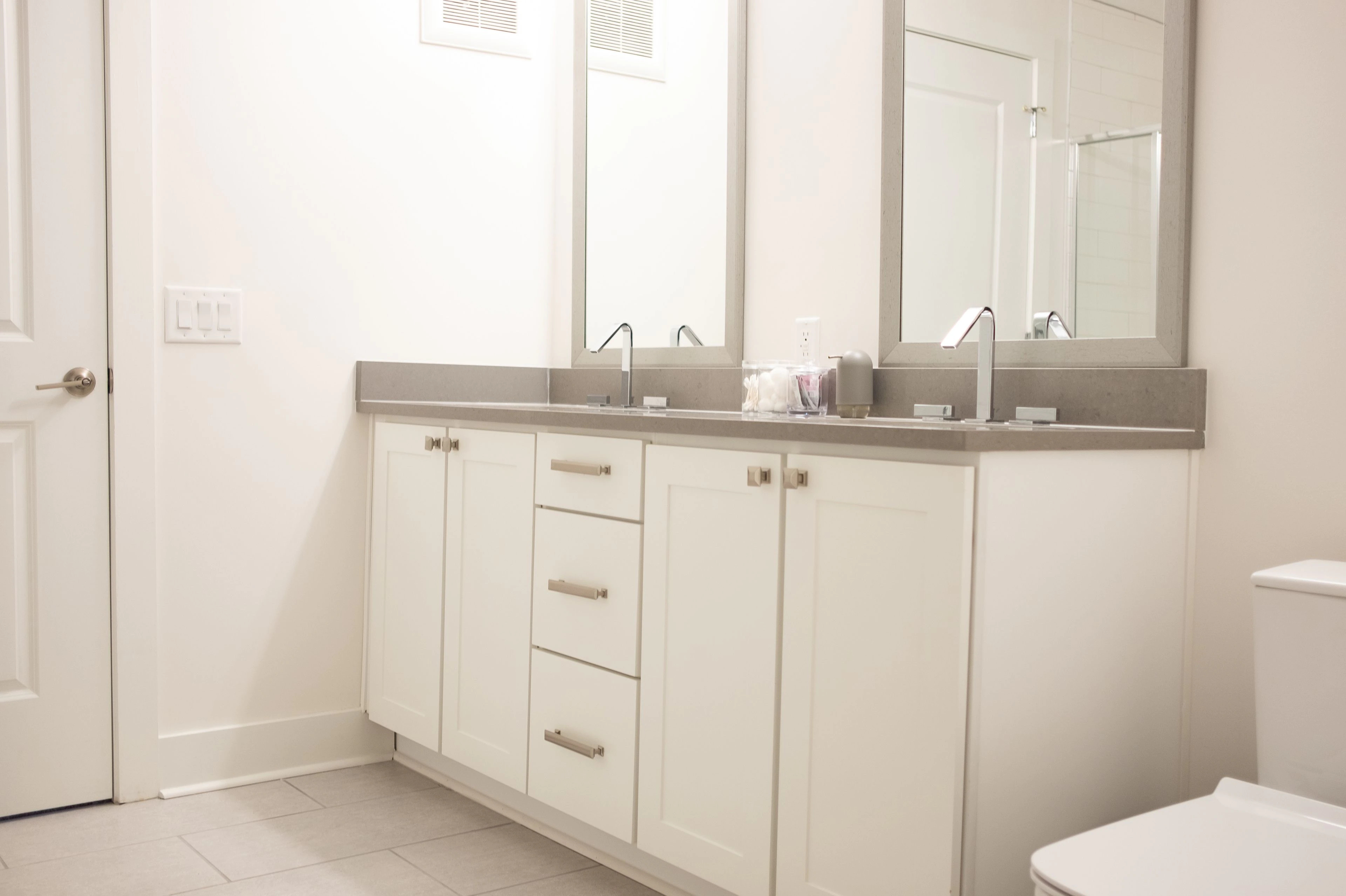 Infinity Music Row Apartments