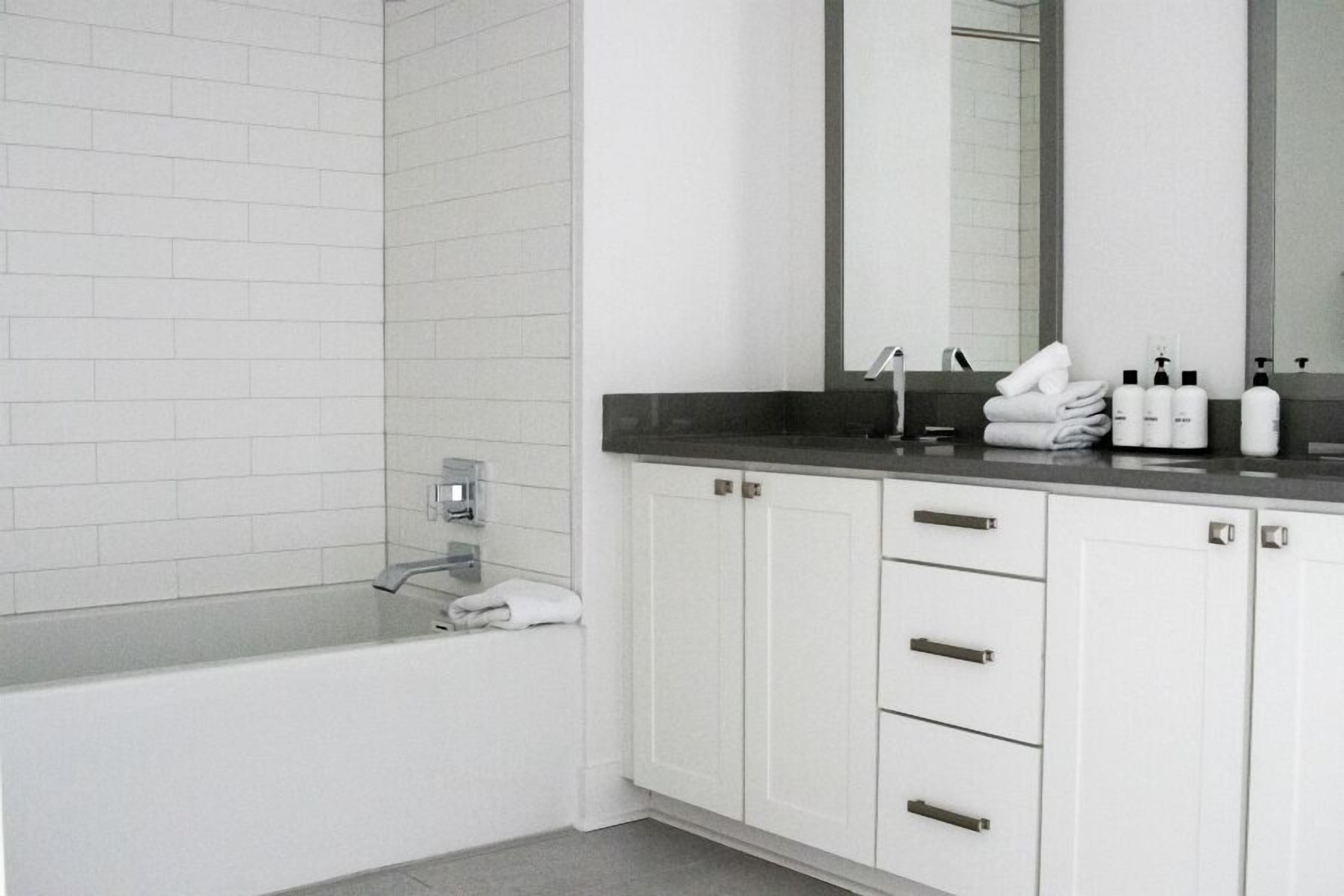 Infinity Music Row Apartments