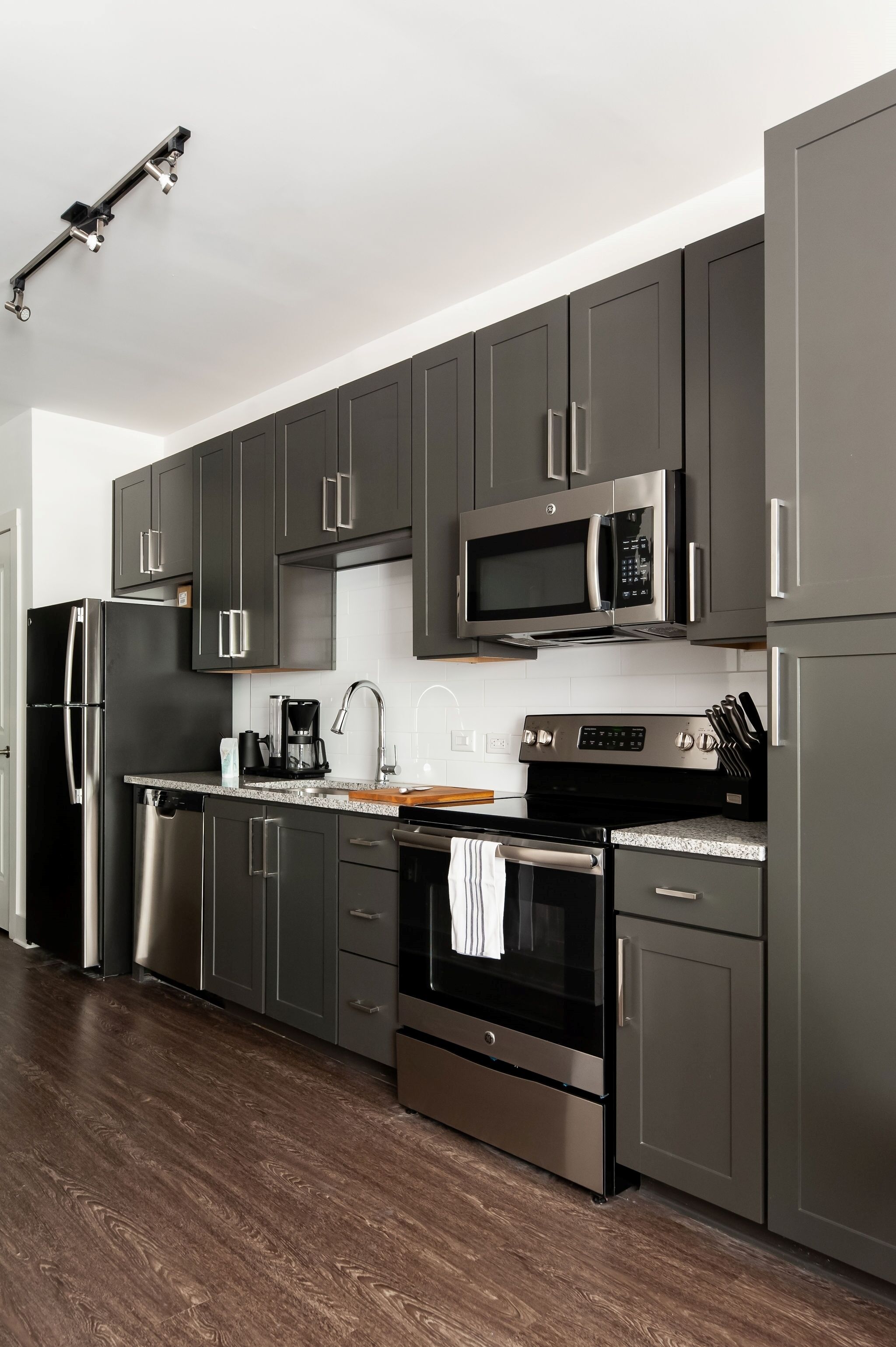 Infinity Music Row Apartments