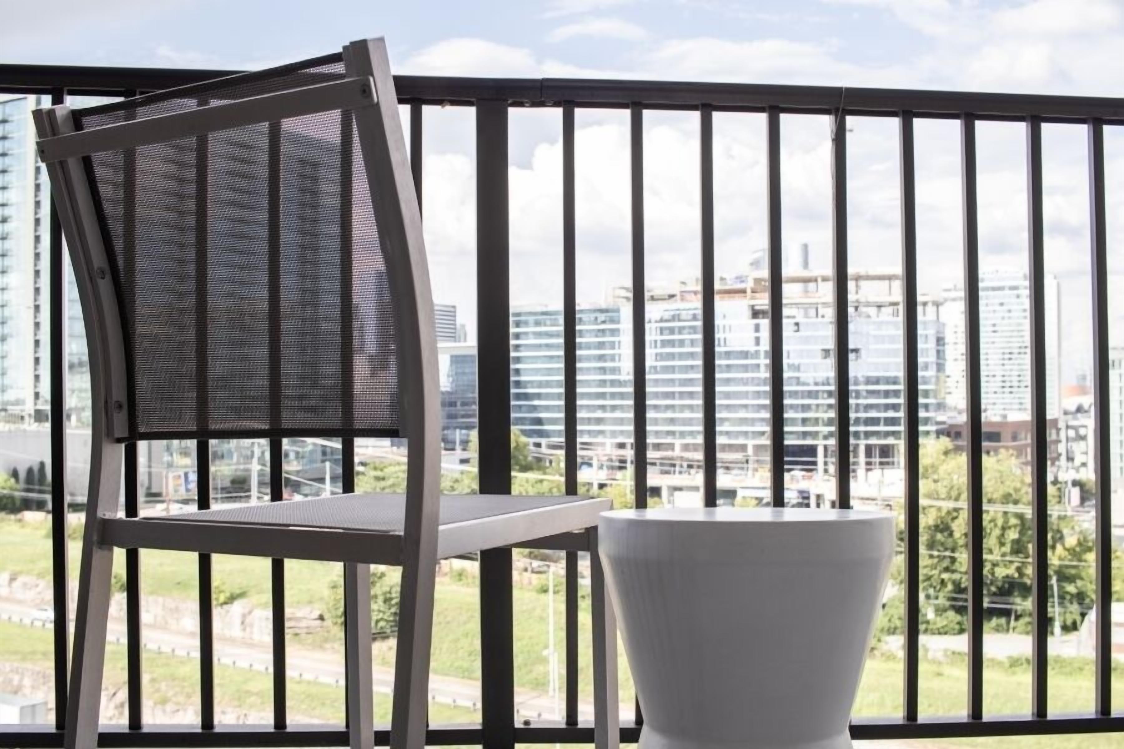 Infinity Music Row Apartments