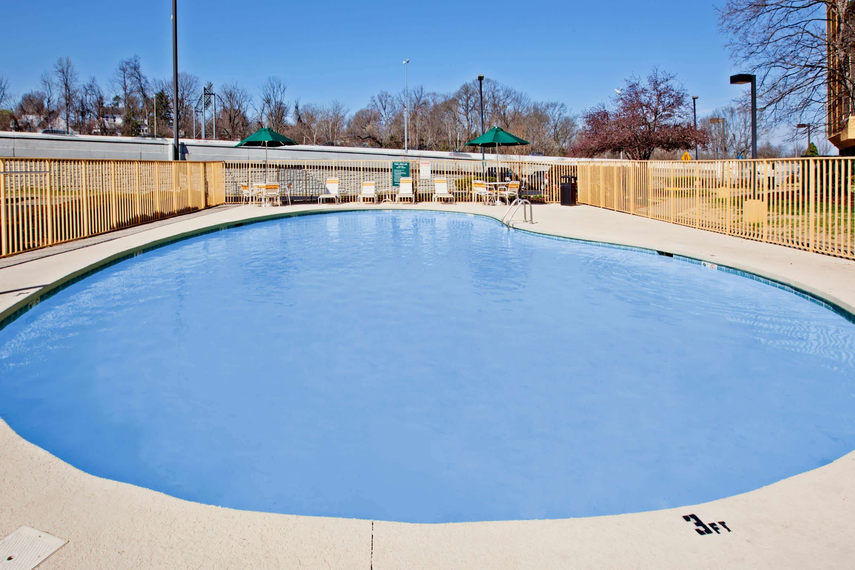 La Quinta Inn & Suites by Wyndham Nashville Airport/Opryland