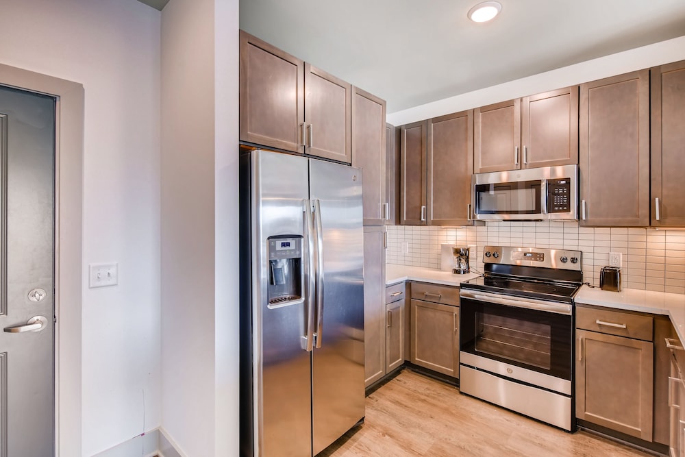 Music City Apartments by 1stHomeRent