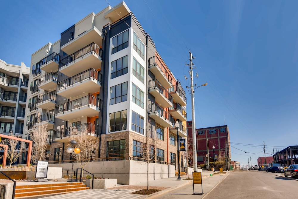 Music City Apartments by 1stHomeRent