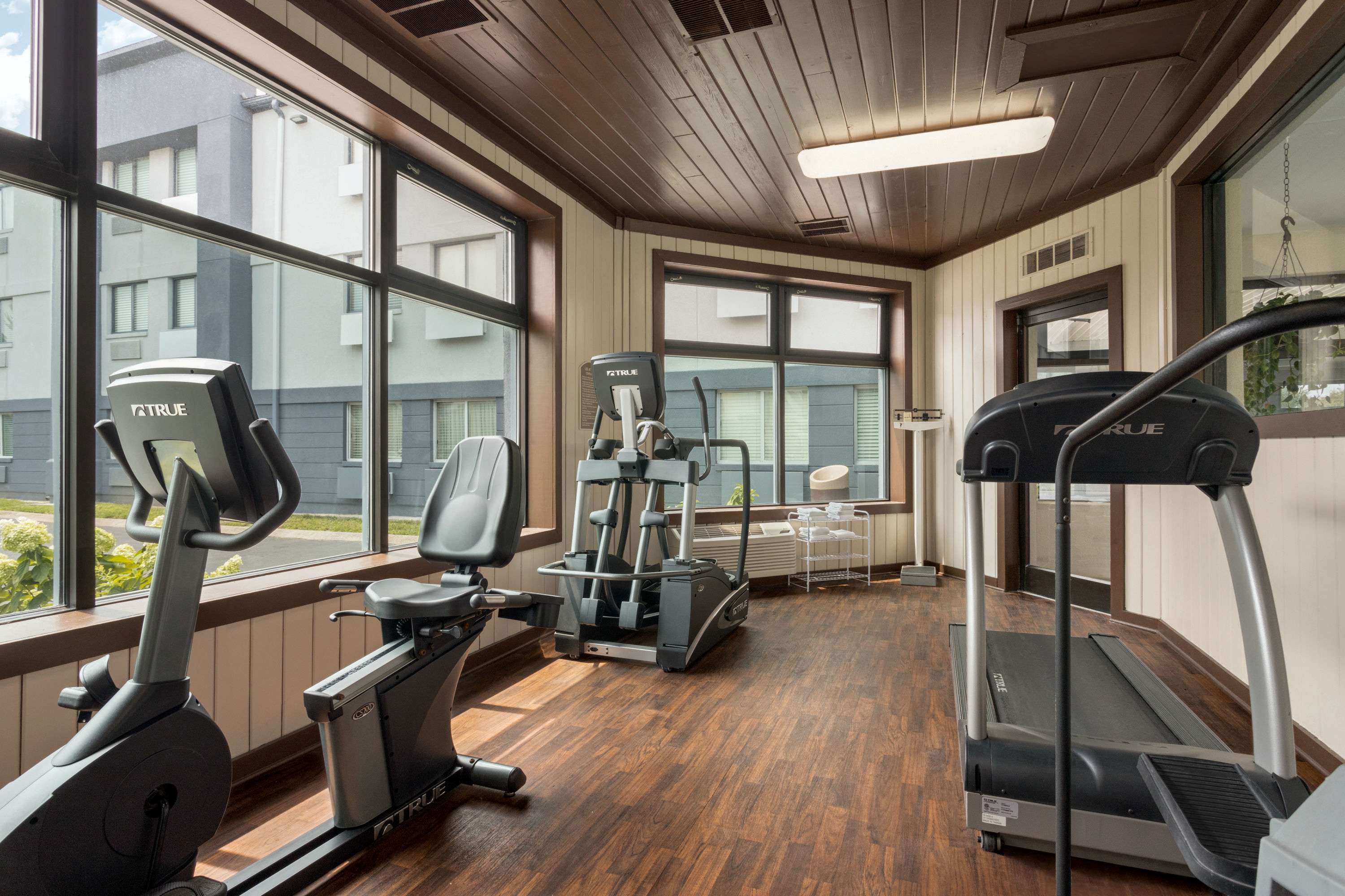 Luxe Studios Nashville Airport