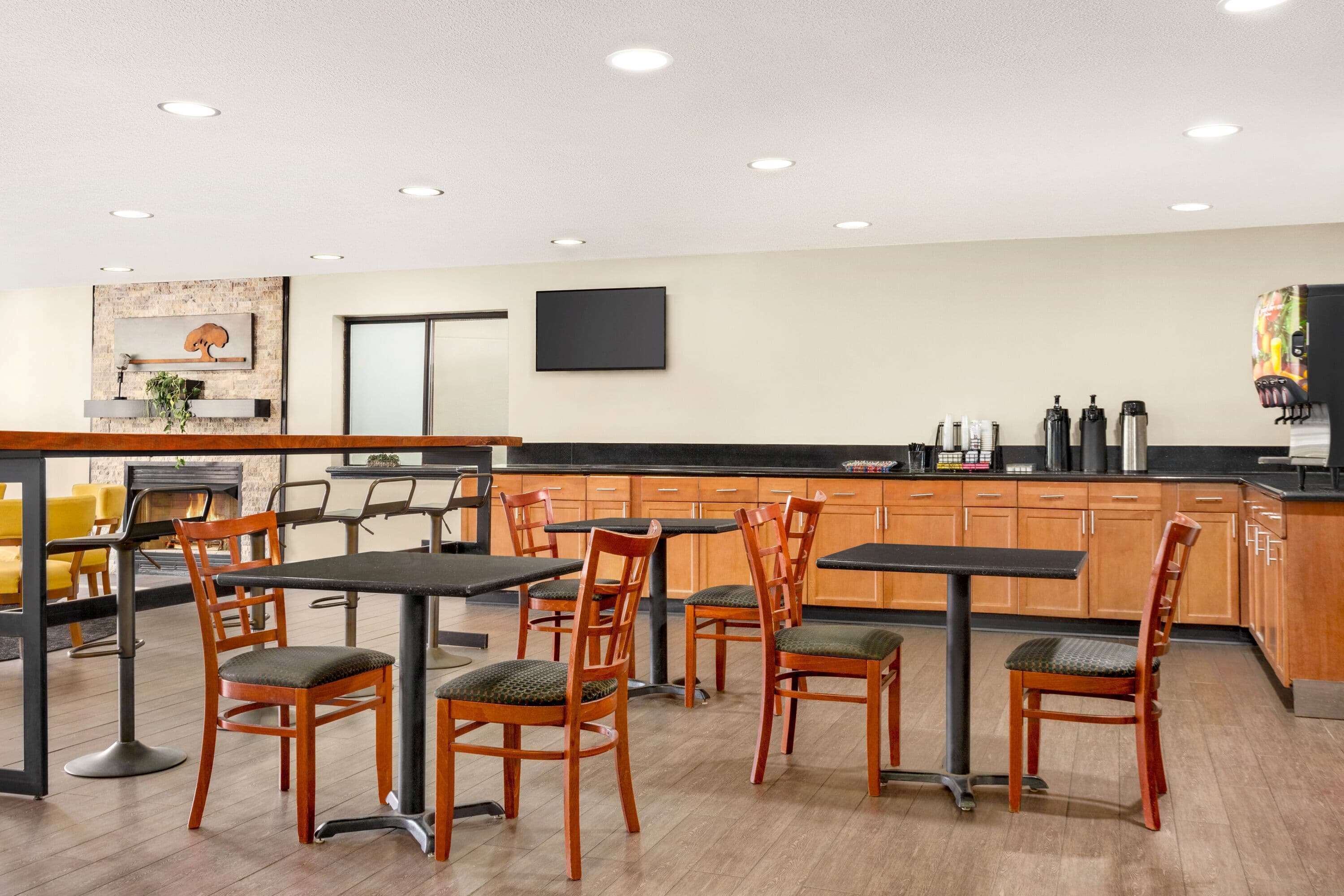 Luxe Studios Nashville Airport