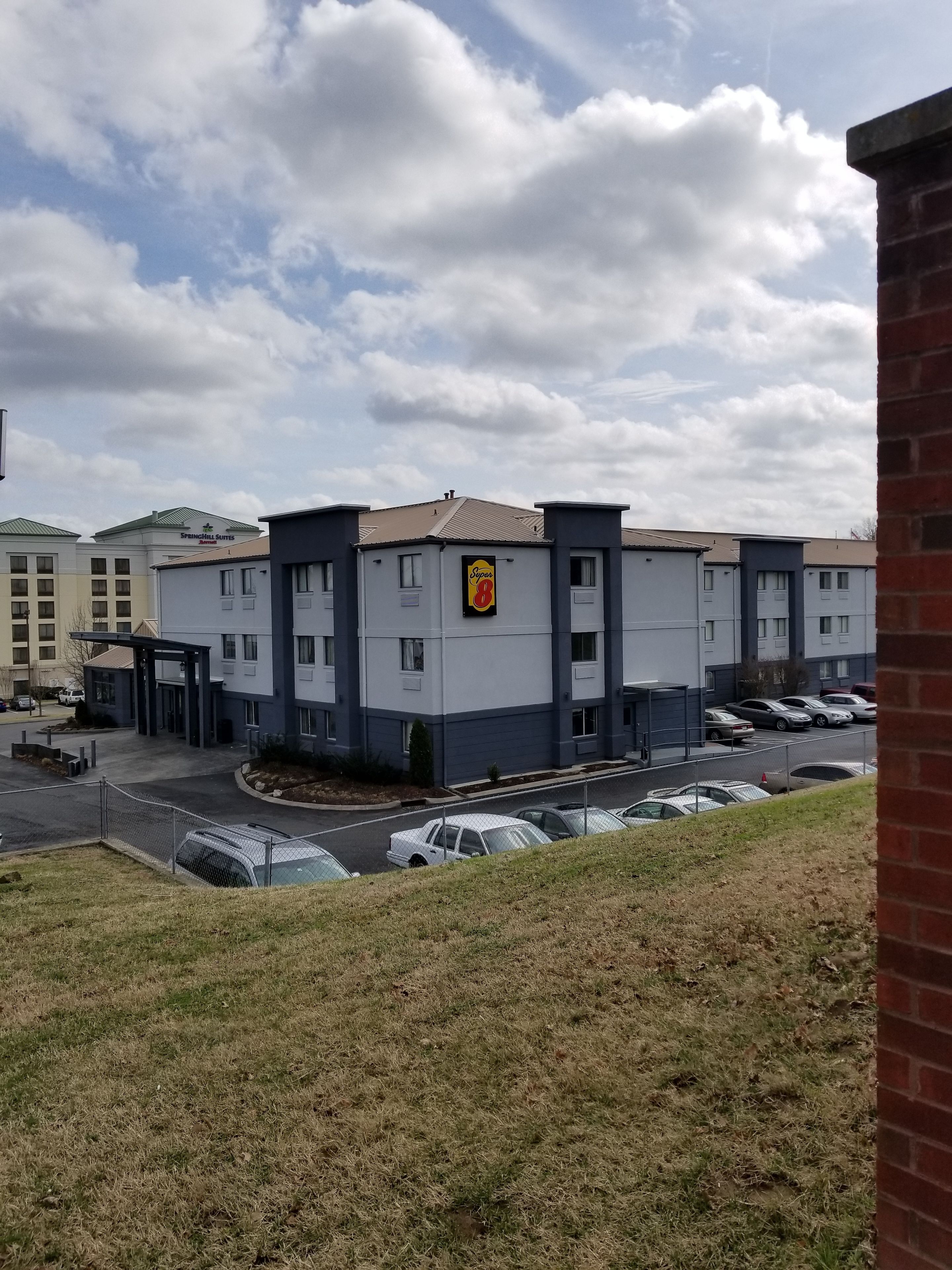 Luxe Studios Nashville Airport