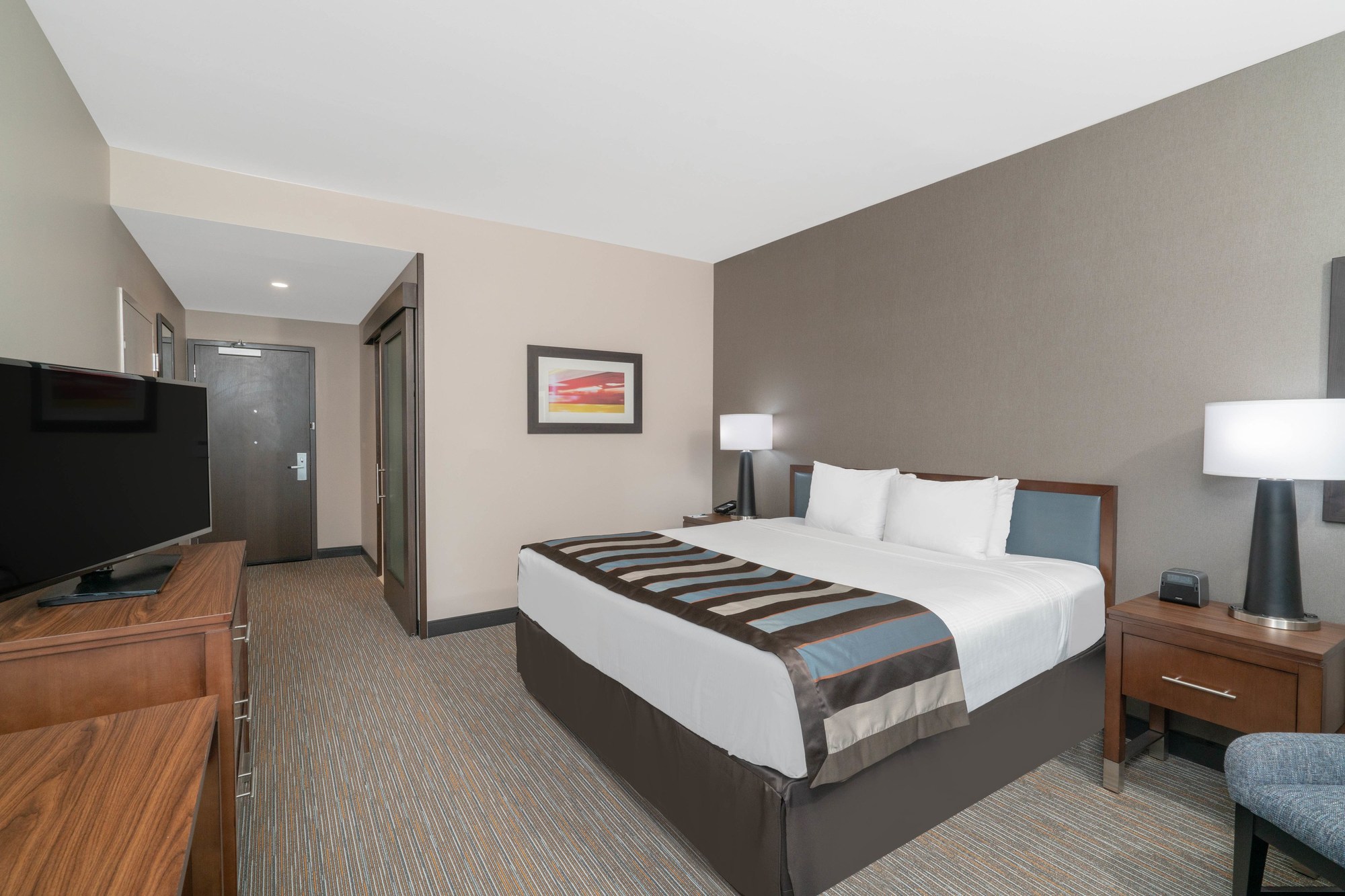 Hampton Inn by Hilton Nashville Airport Century Place
