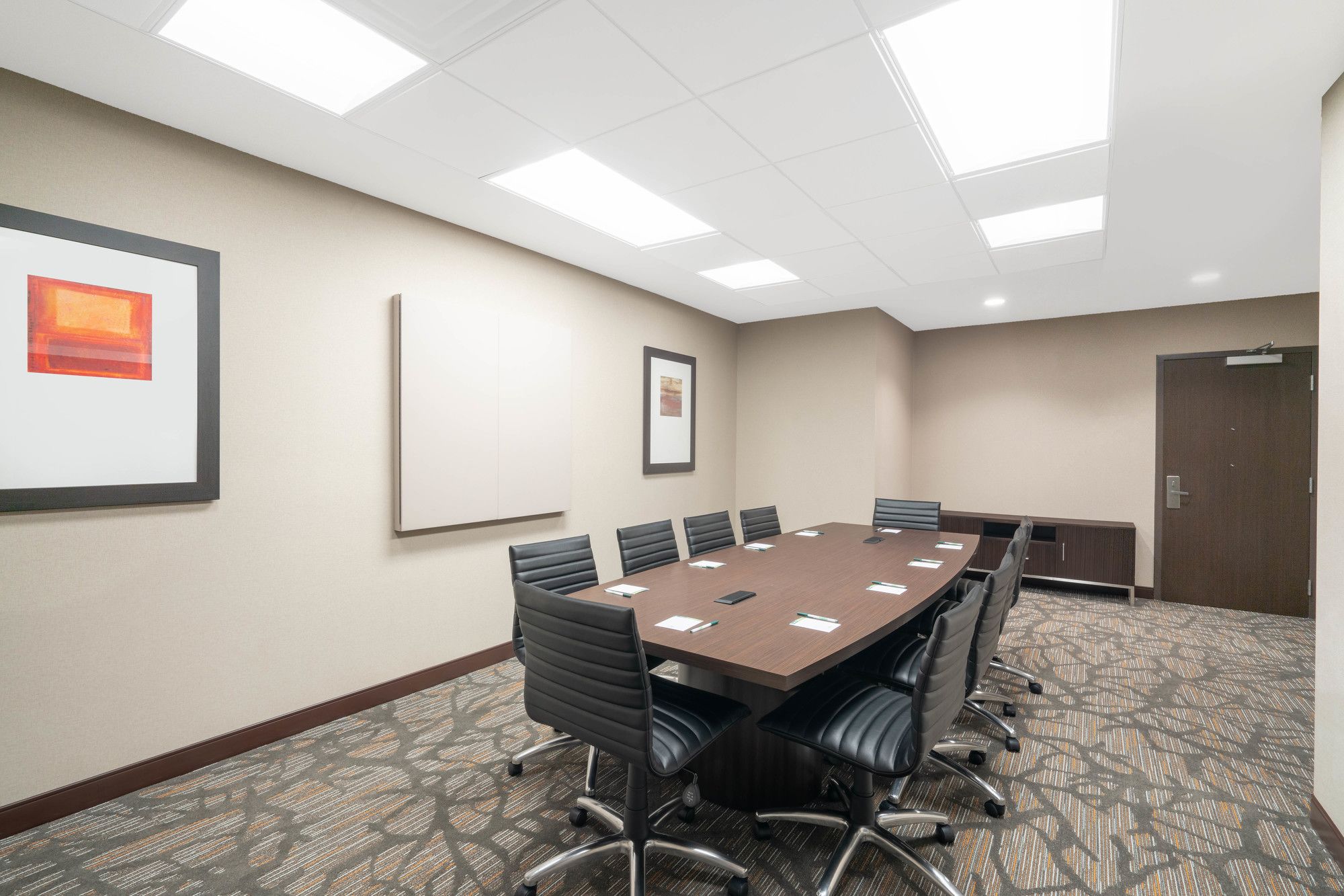 Hampton Inn by Hilton Nashville Airport Century Place