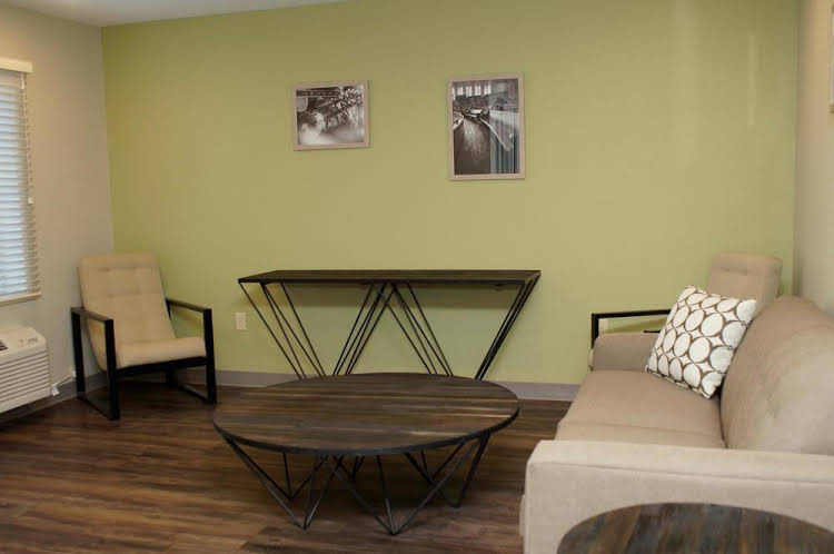 WoodSpring Suites Nashville Southeast
